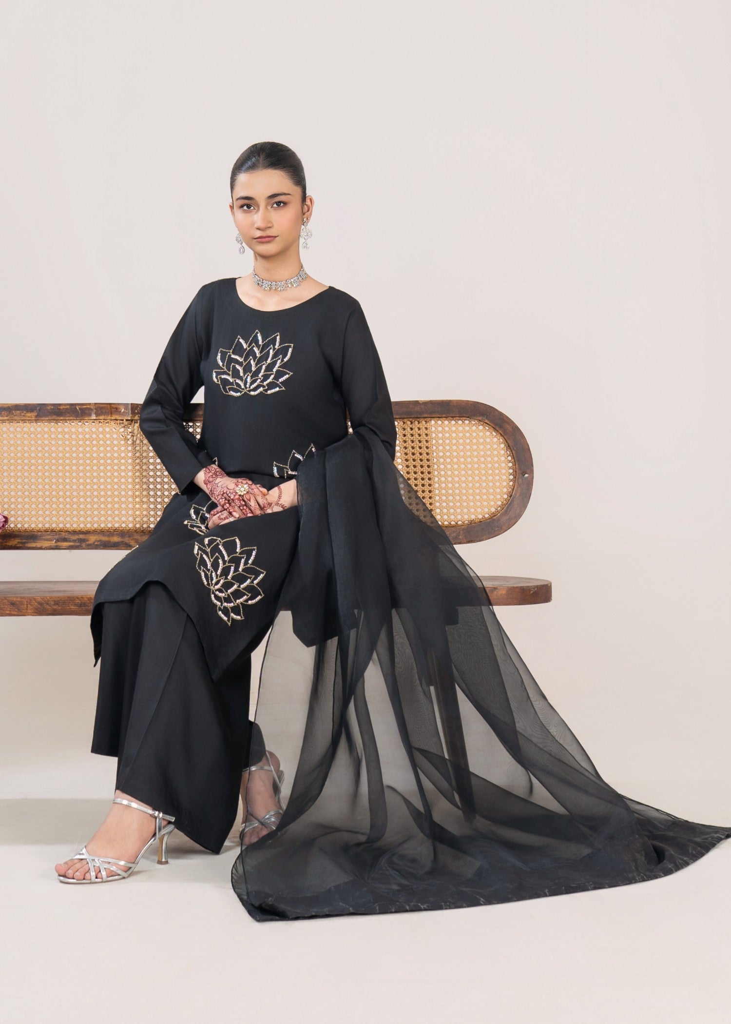 viscose Kurta Set in Jet black