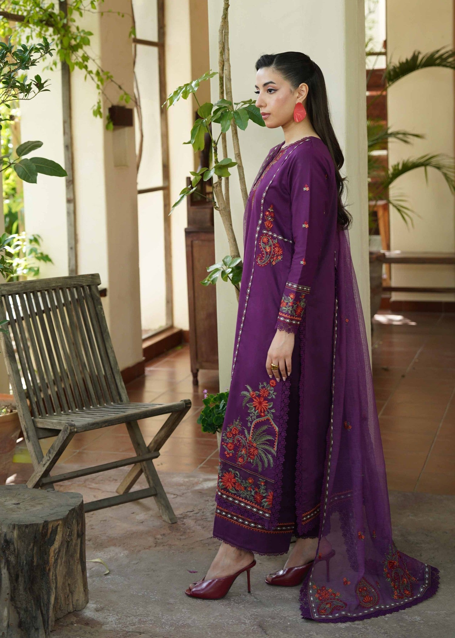 lawn Kurta Set in Royal purple