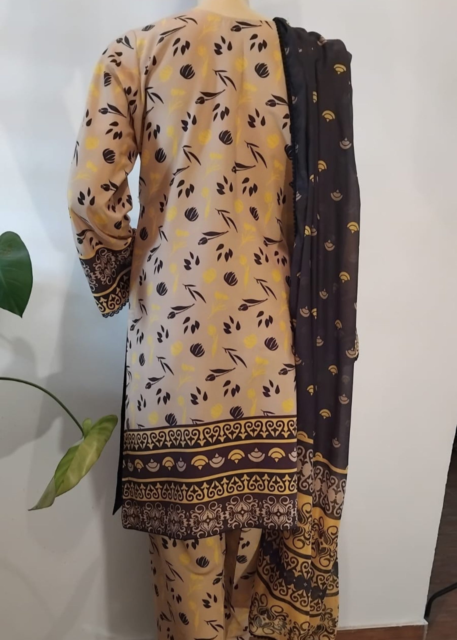 silk finish lawn Unstitched in Black, gold, mustard
