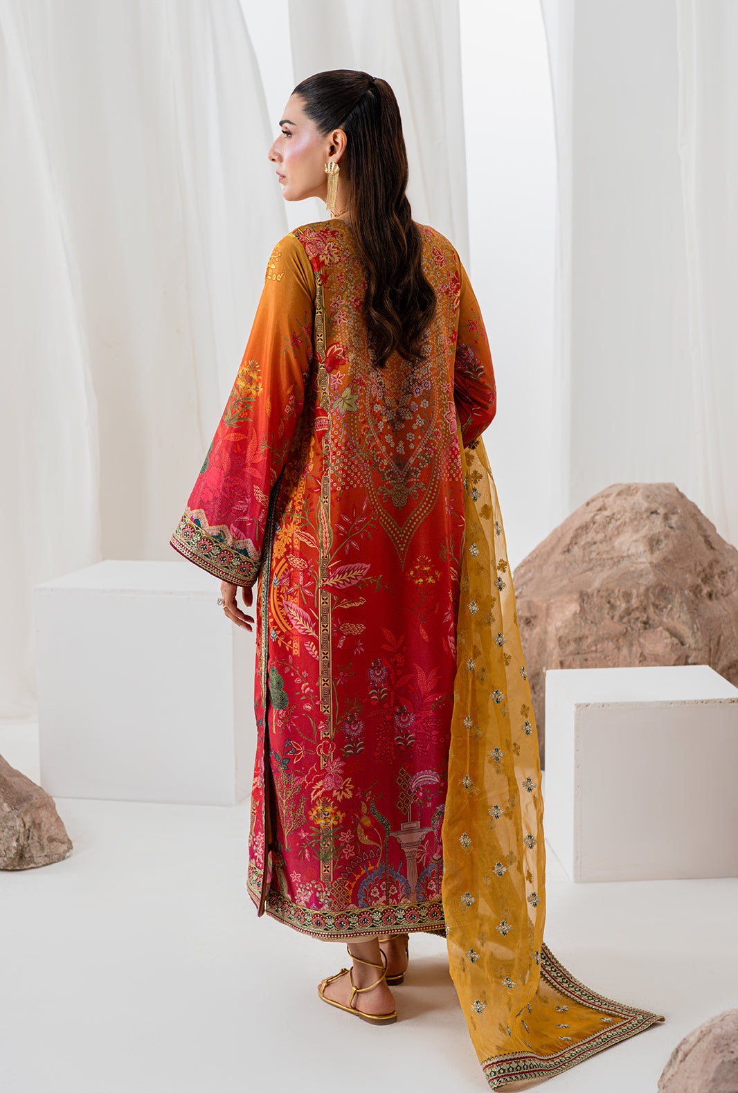 Luxe Silk Formals – Nova