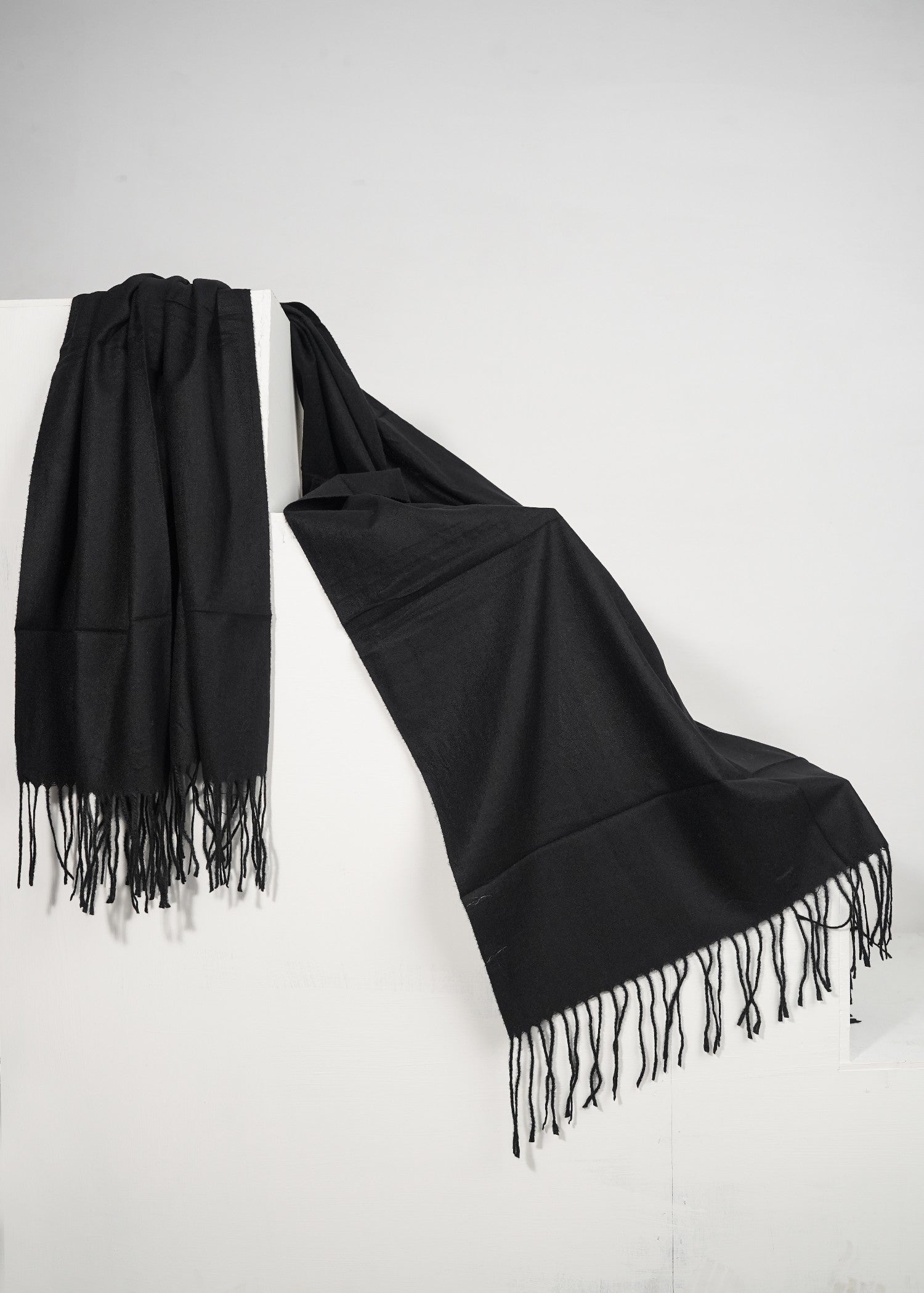 wool Hijab in Deep black