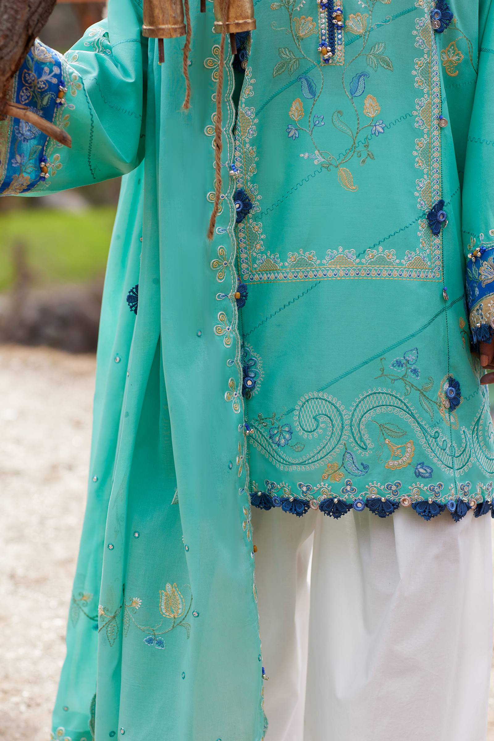 Festive Luxury Lawn – ZL26-06A