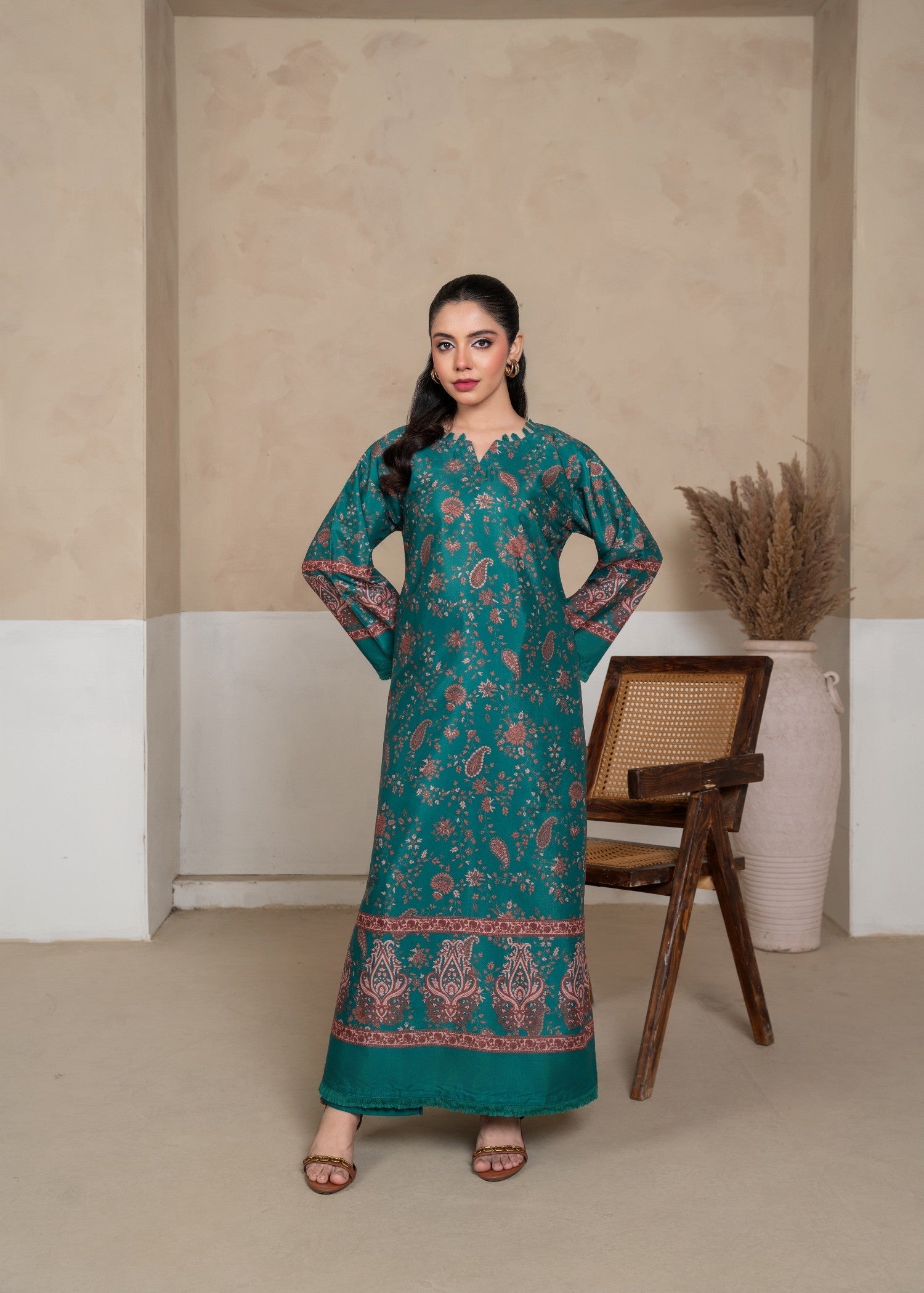 silk grip Kurta Set in Green