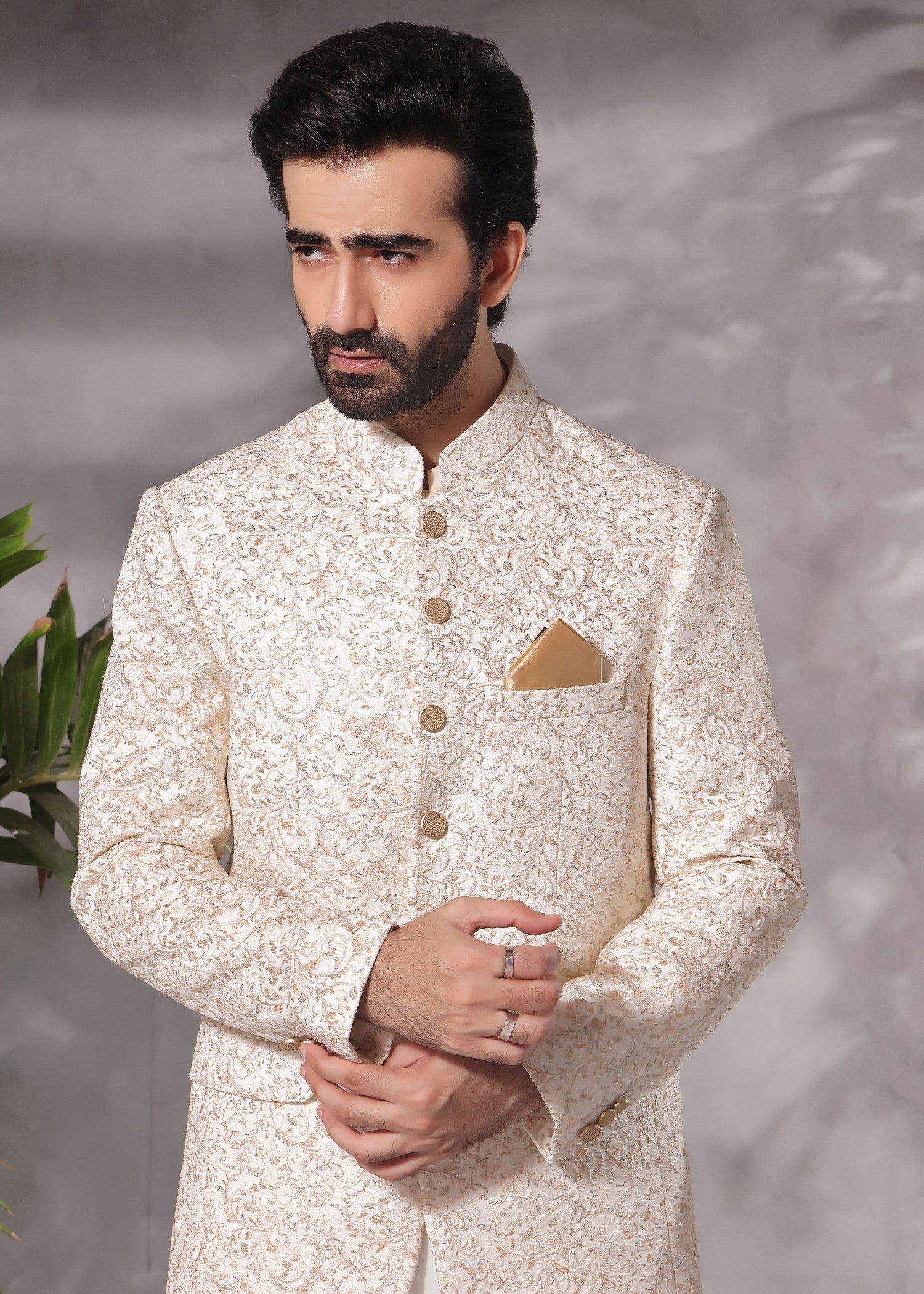 jamawar Prince Coat in Off-white