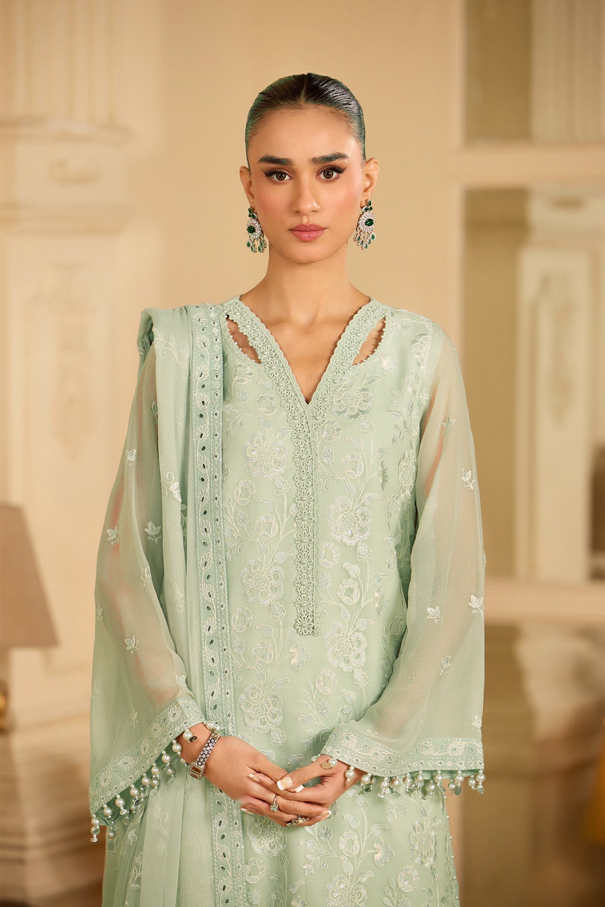 Luxury Festive Formals – 2252-Zehnora