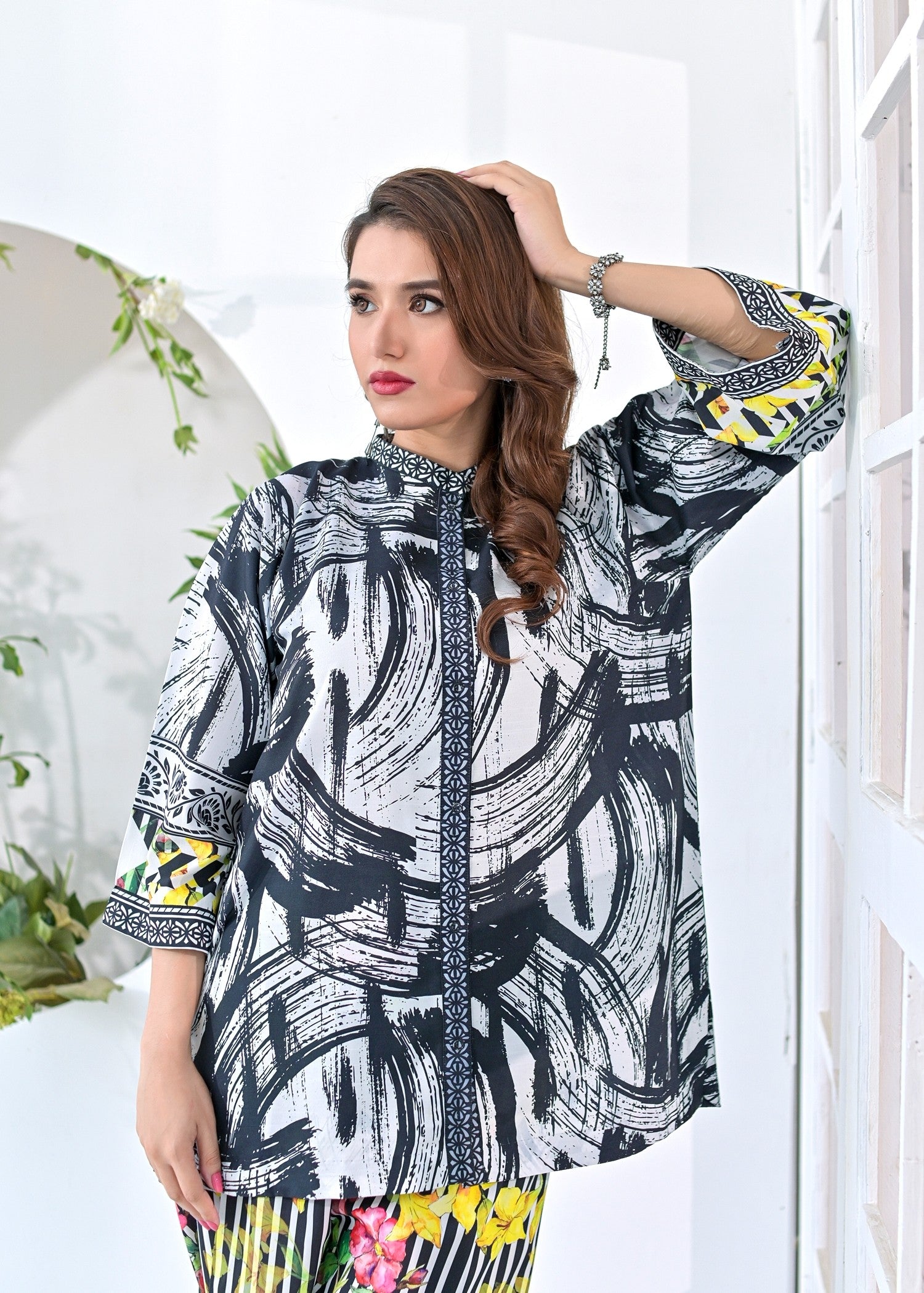 raw silk Unstitched in White, black