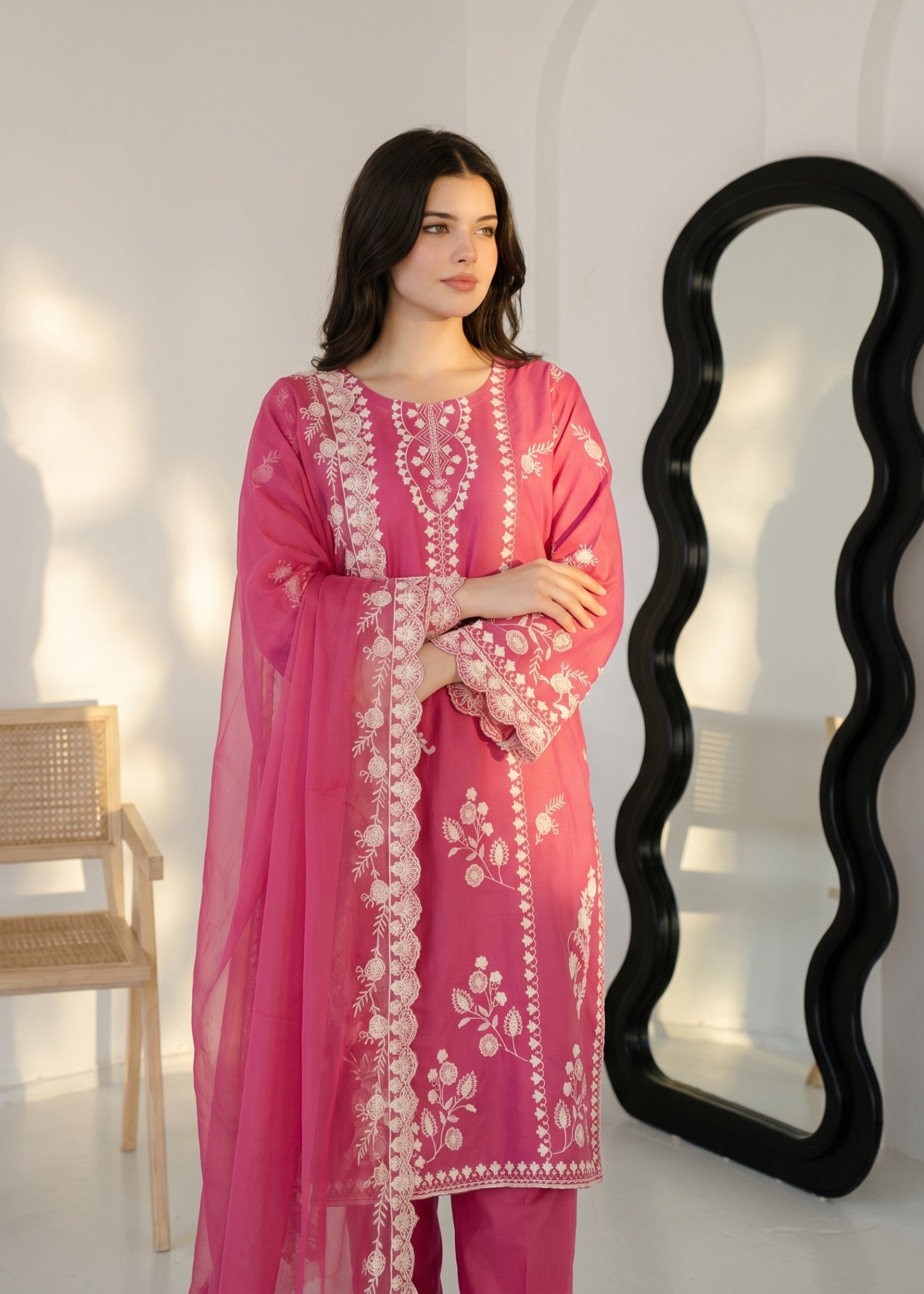 lawn cotton Kurta Set in Bubblegum pink