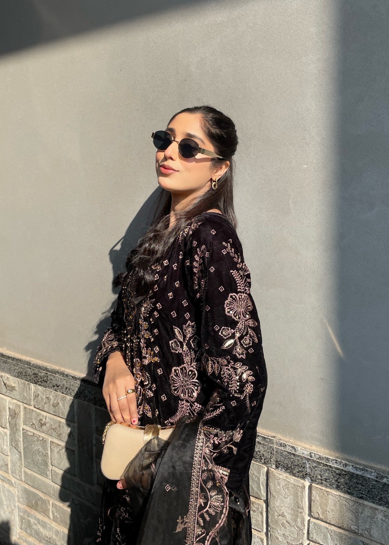velvet Kurta Set in Black