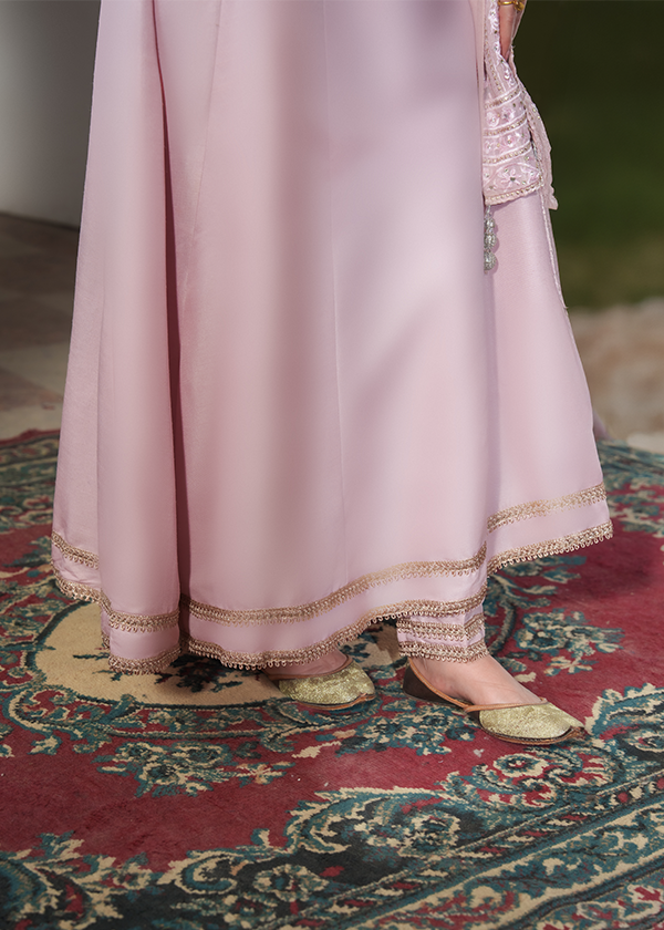 charmuse/shamooz Maxi in Pastel pink