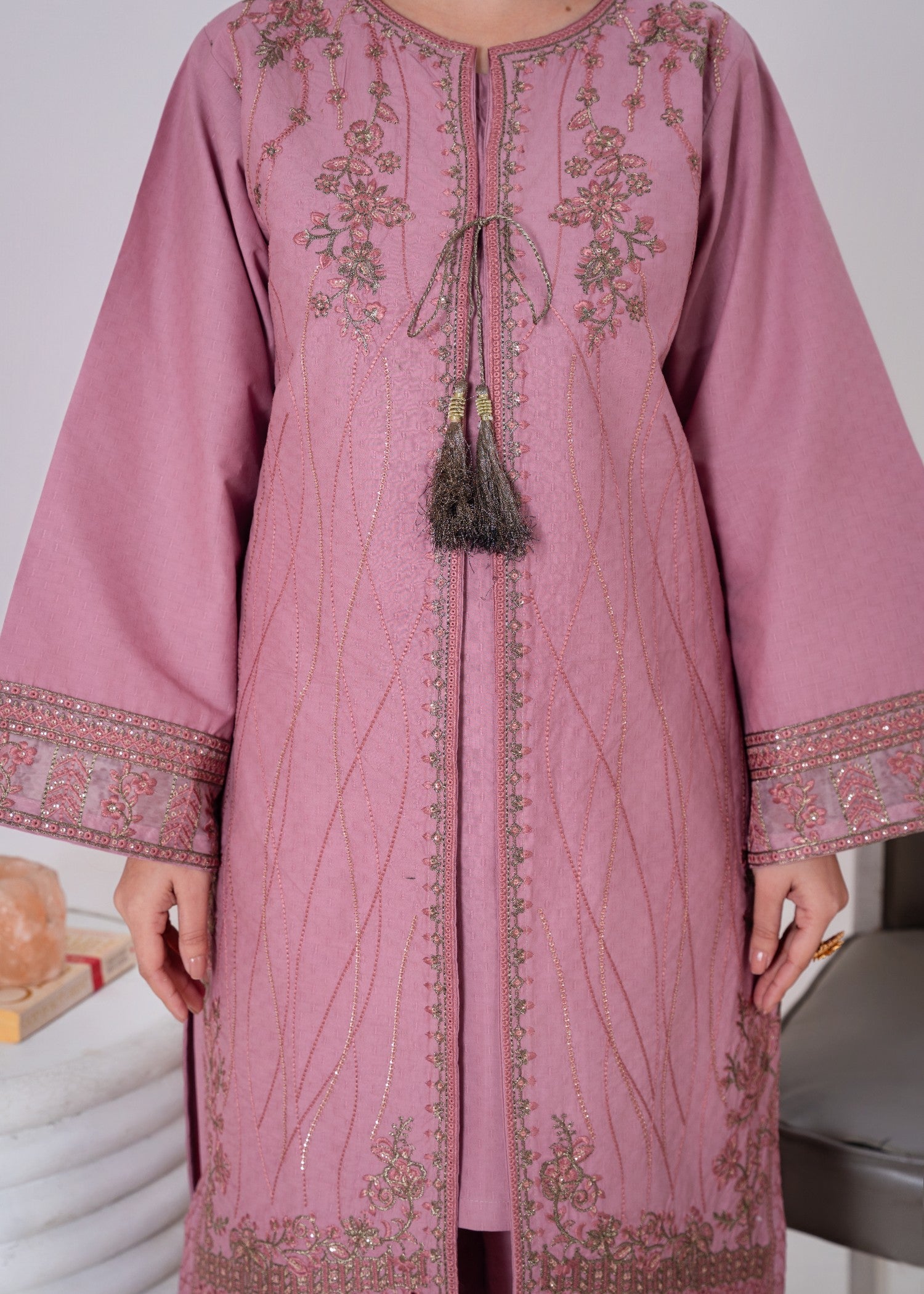 khaddar Gown in Lilac