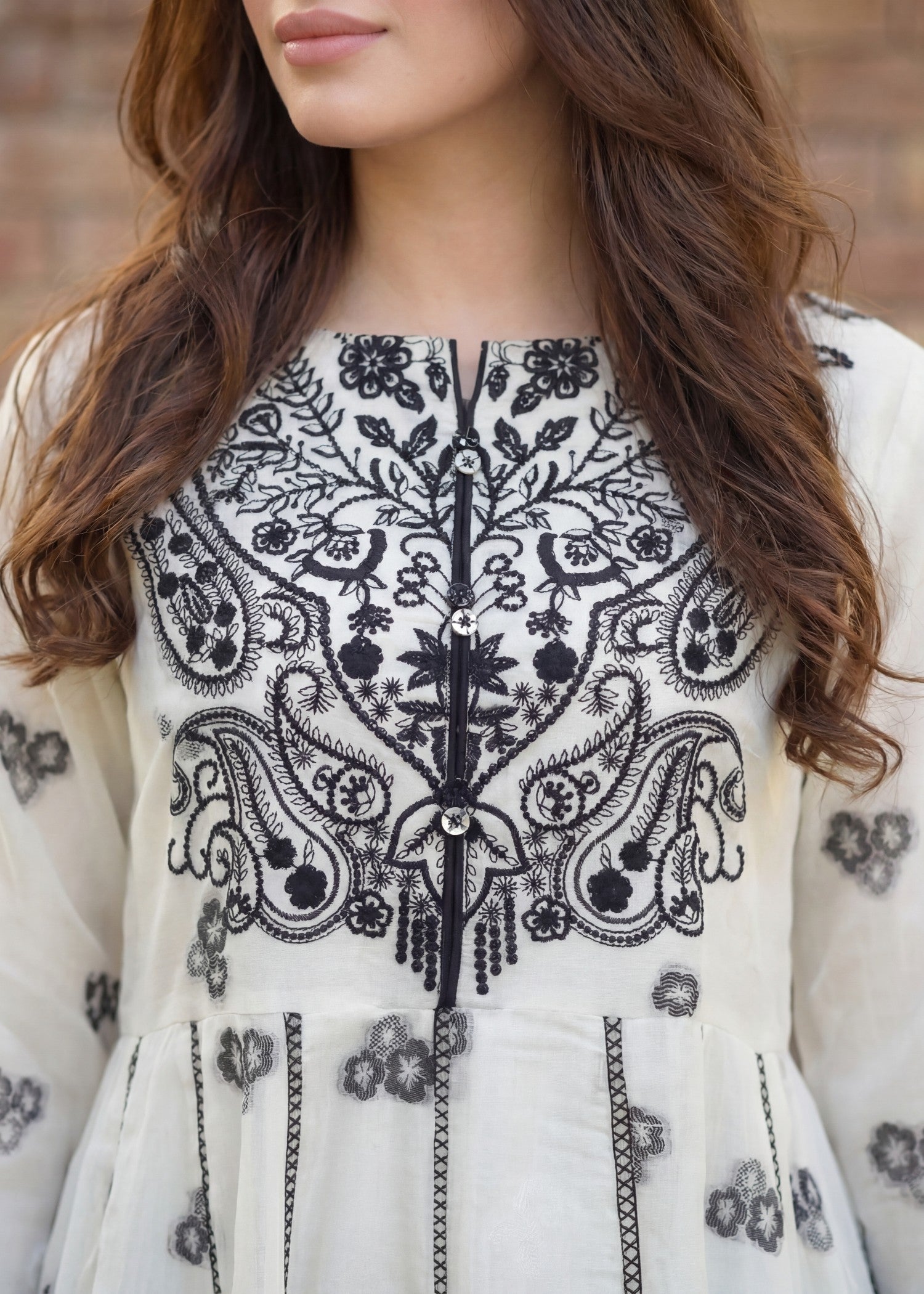jacquard Pishwas in White