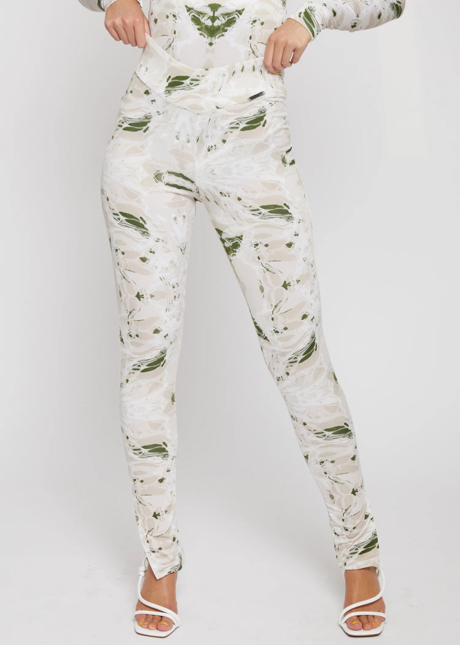 polyester-spandex Leggings in White