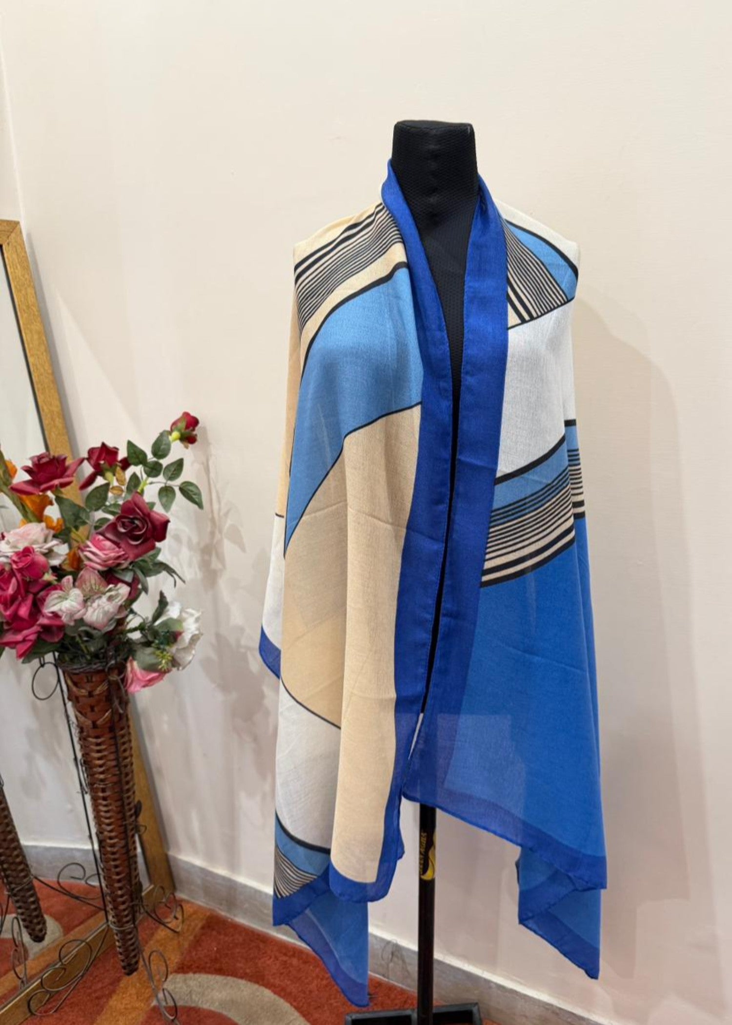 viscose Hijab in Royal blue