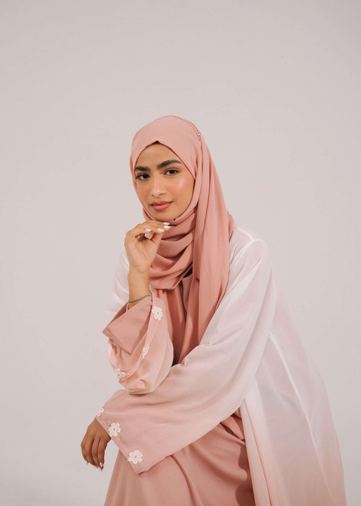 crepe Abaya in White, pink sherbert