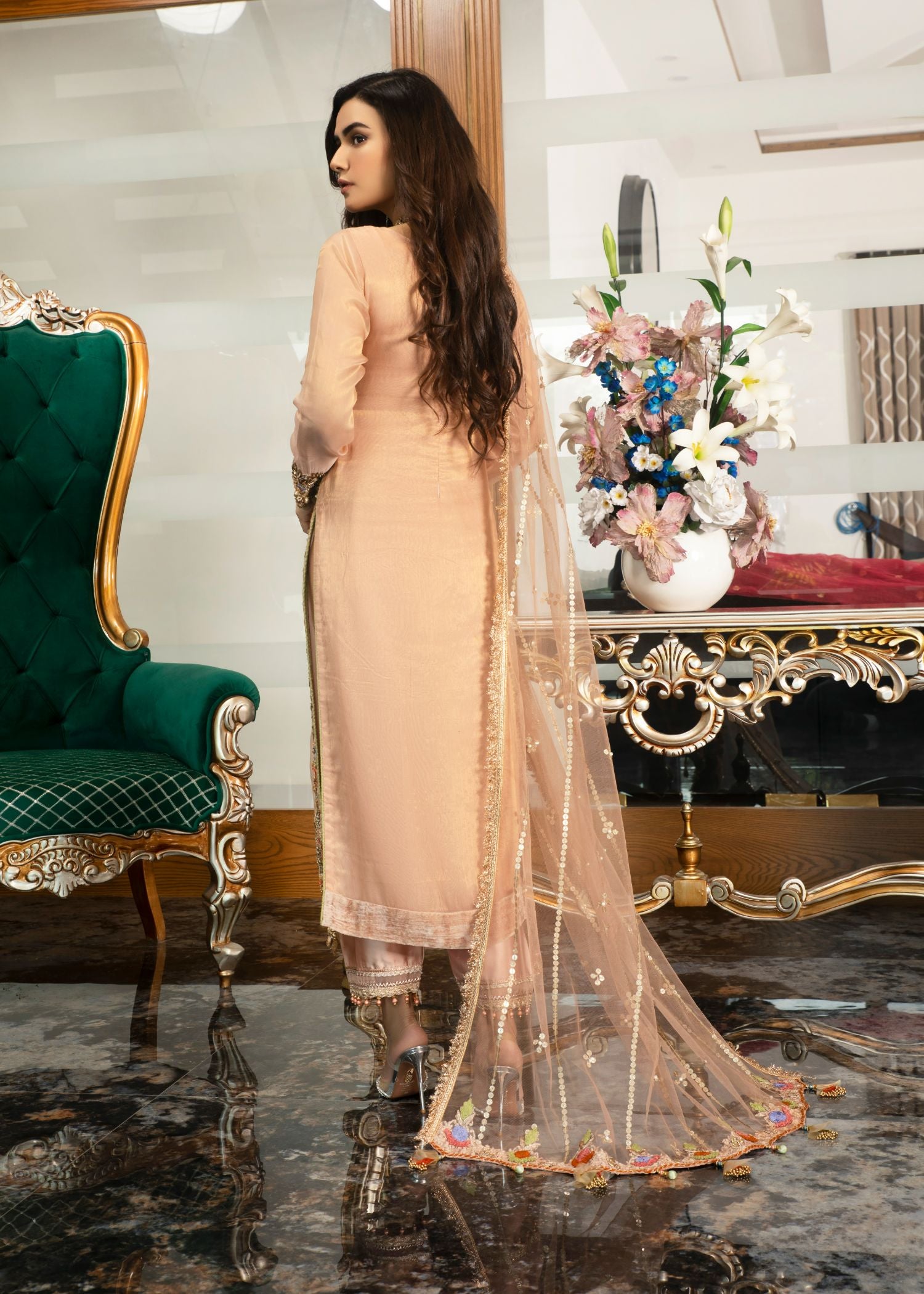 bemberg crinkle chiffon Kurta Set in Peach pink