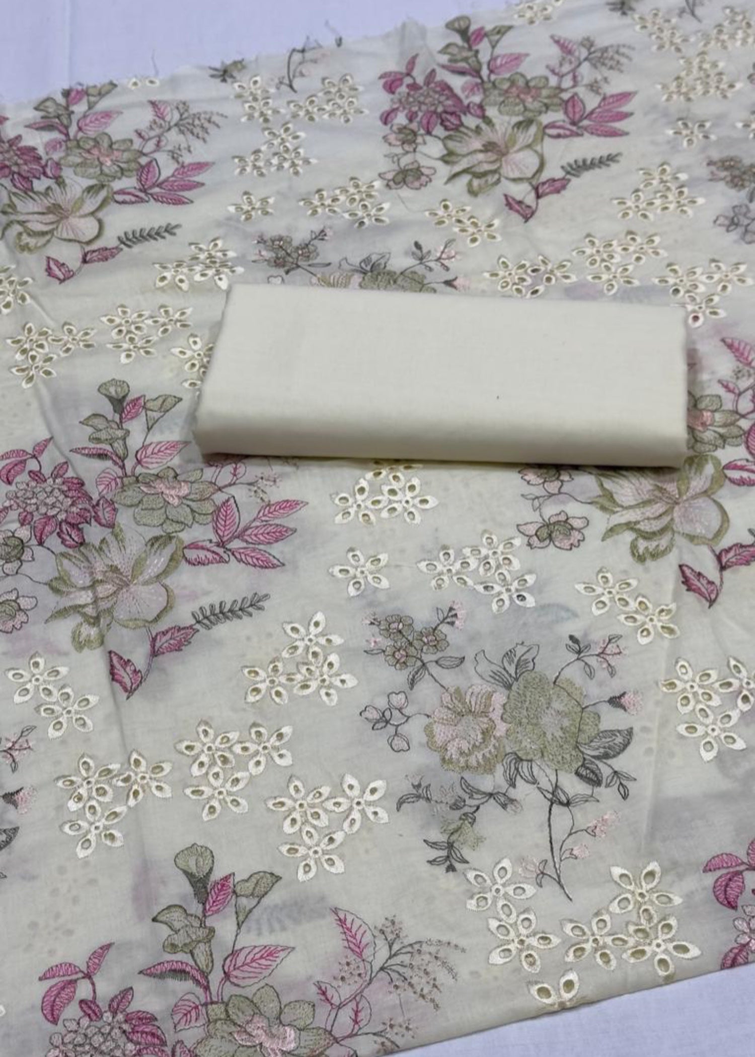 lawn Unstitched in Off-white
