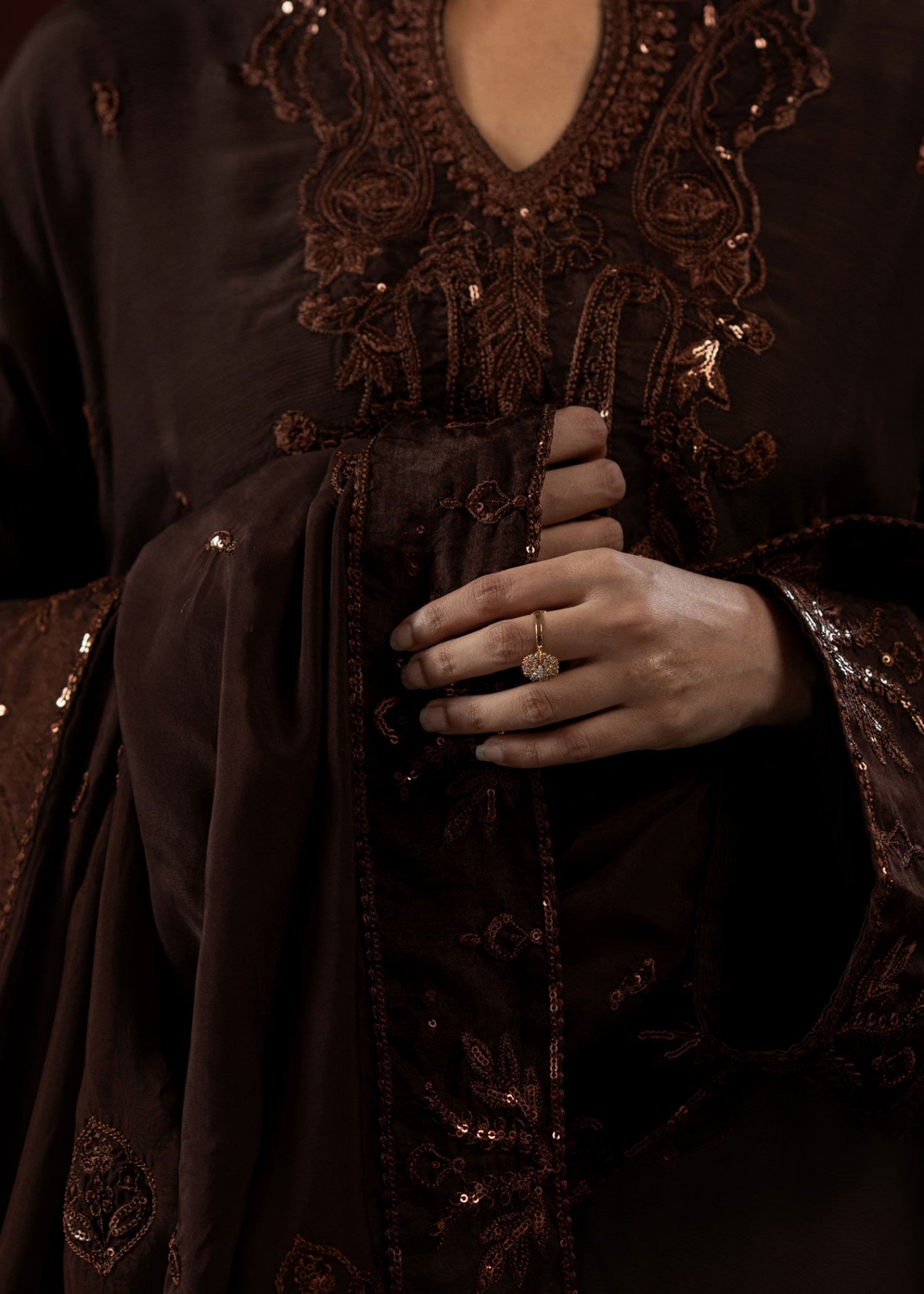 raw silk Kaftan in Brunette brown