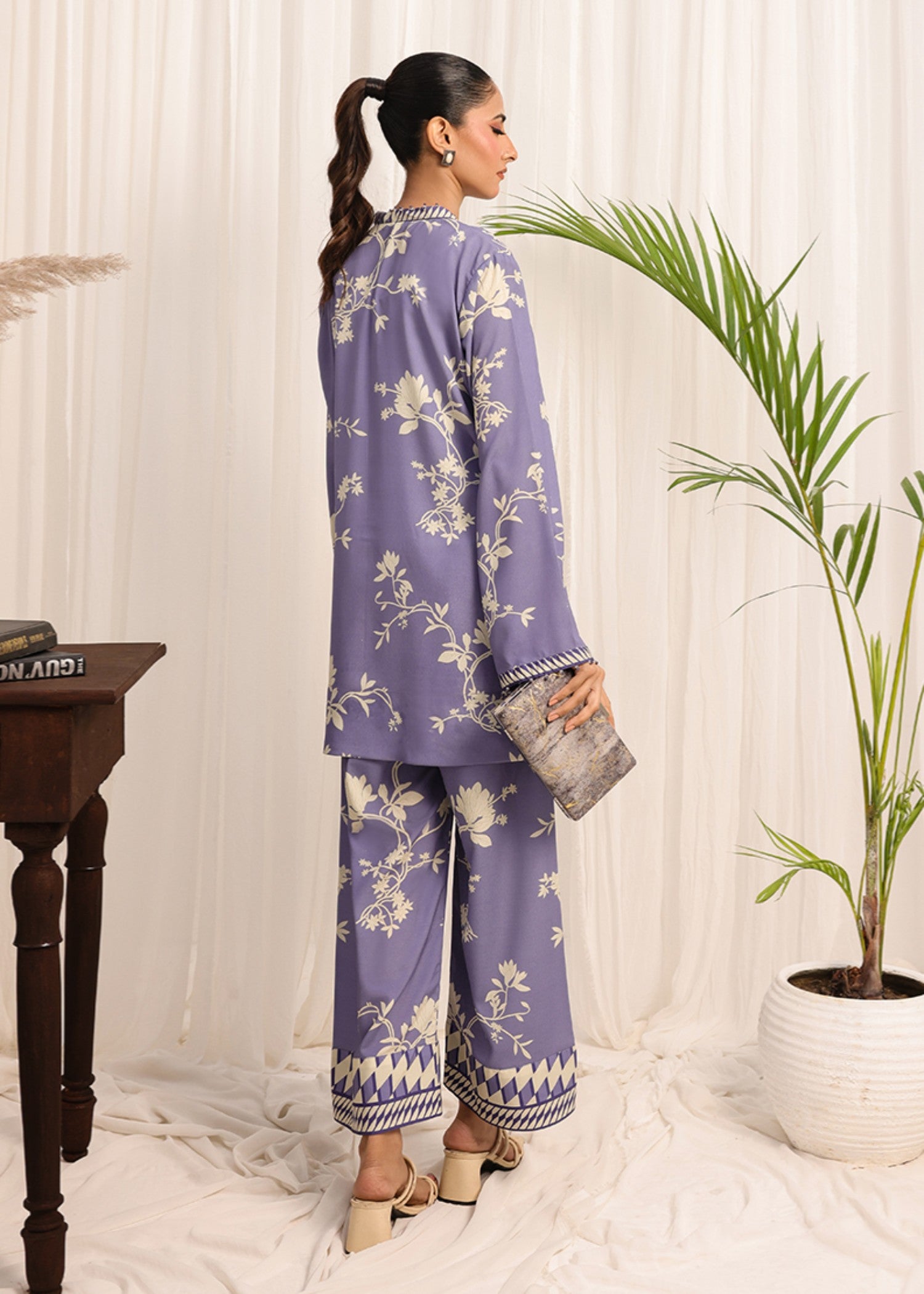 poly silk Kurta Set in Lavender