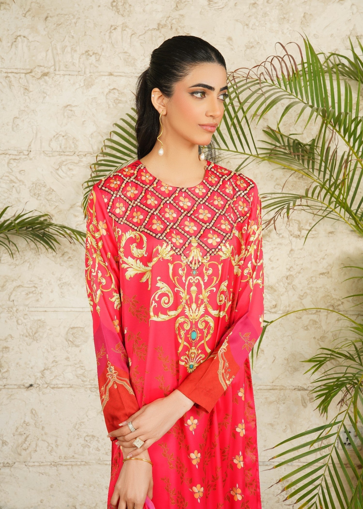 charmuse/shamooz Kurta Set in Shocking pink