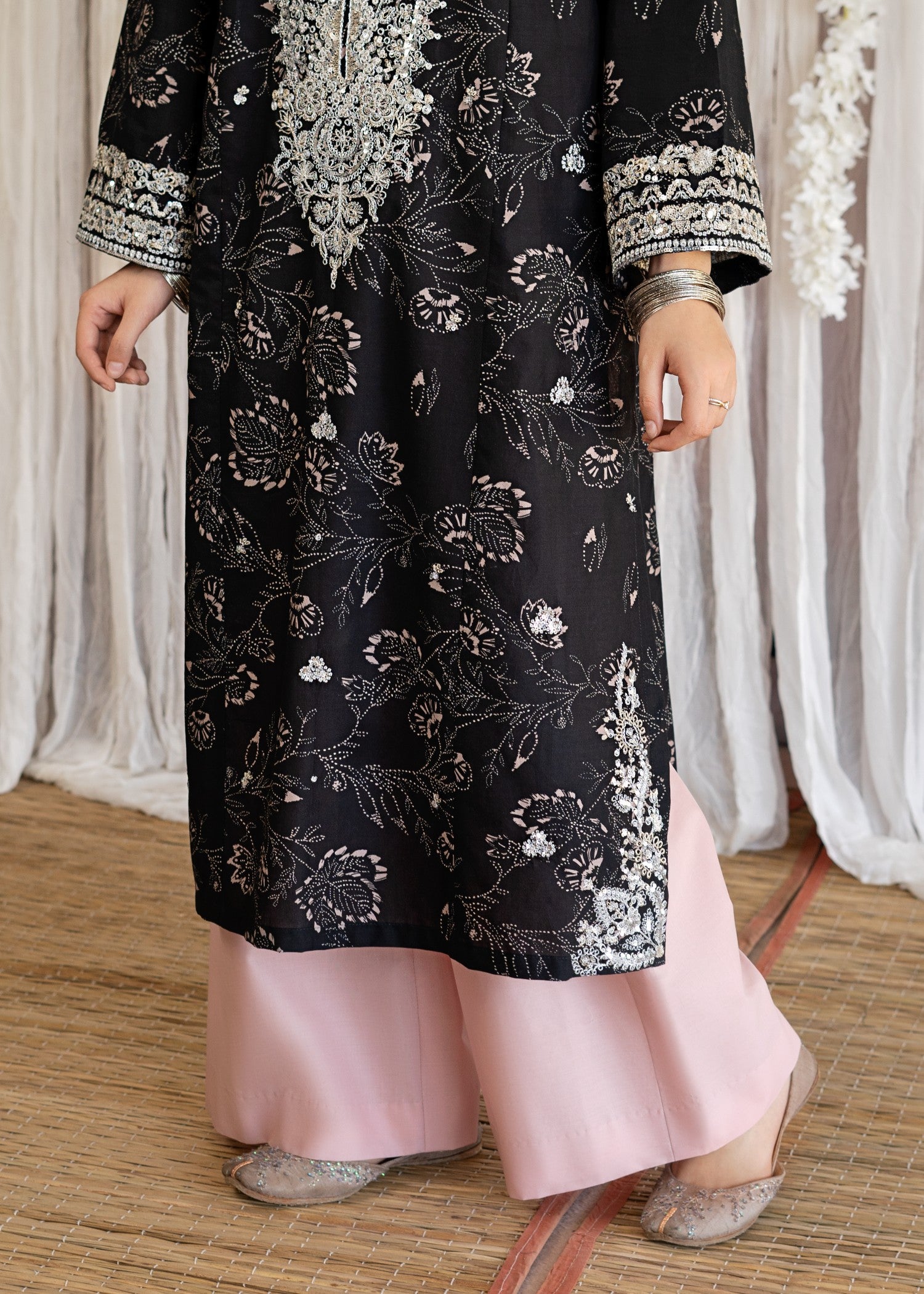 lawn Kurta Set in Black, pink