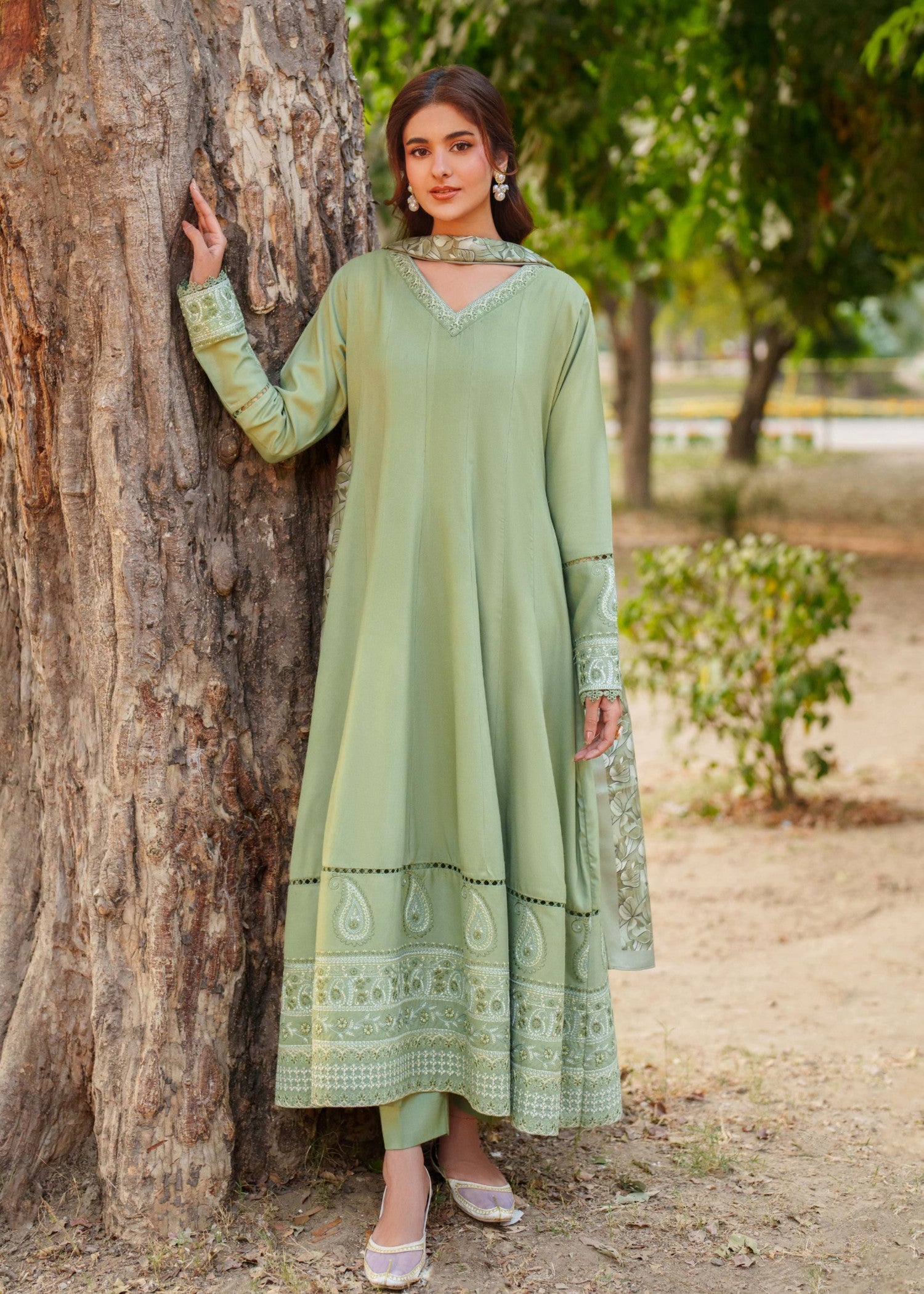 linen Pishwas in Sage green