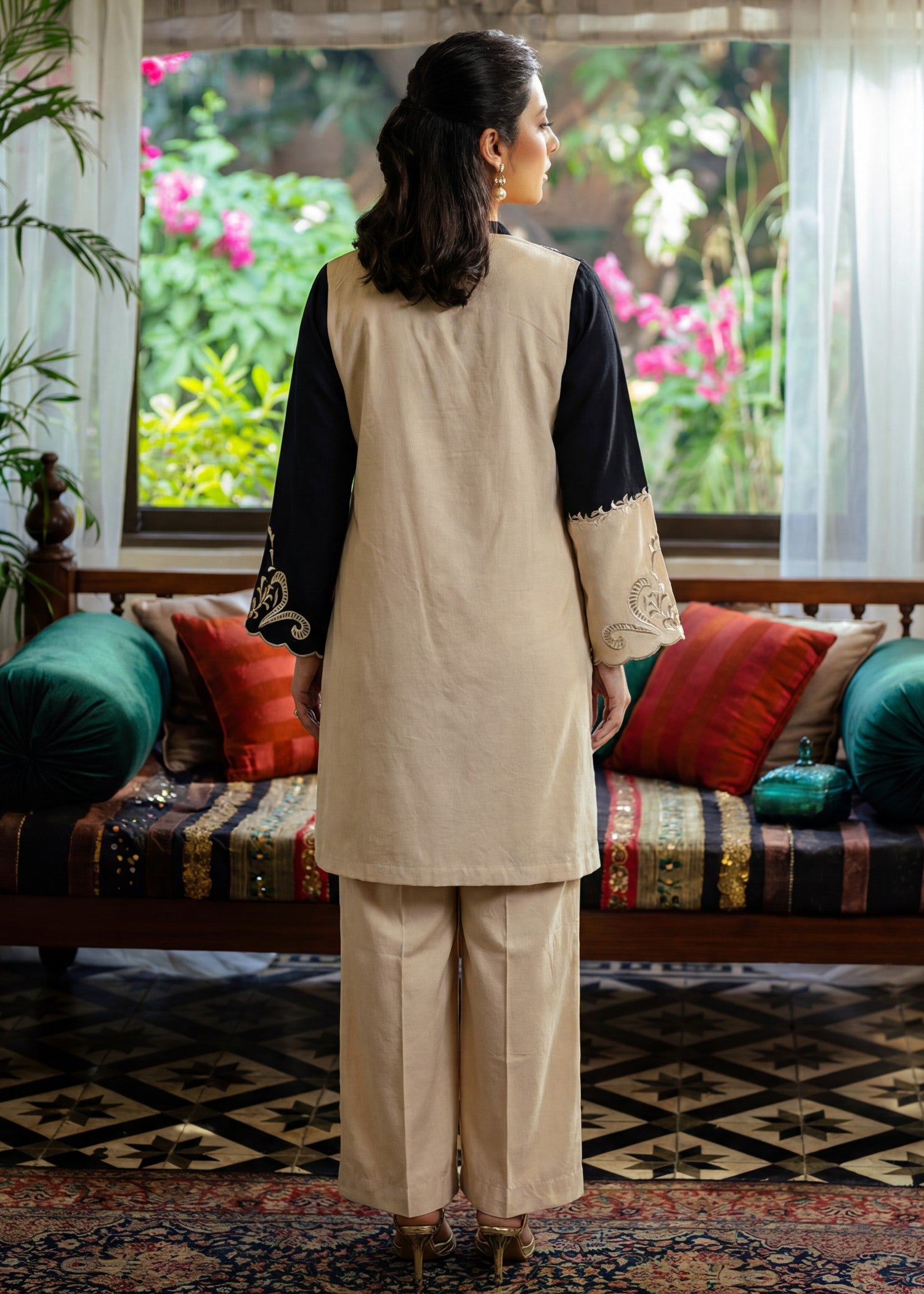 dhanak Kurta Set in Multi