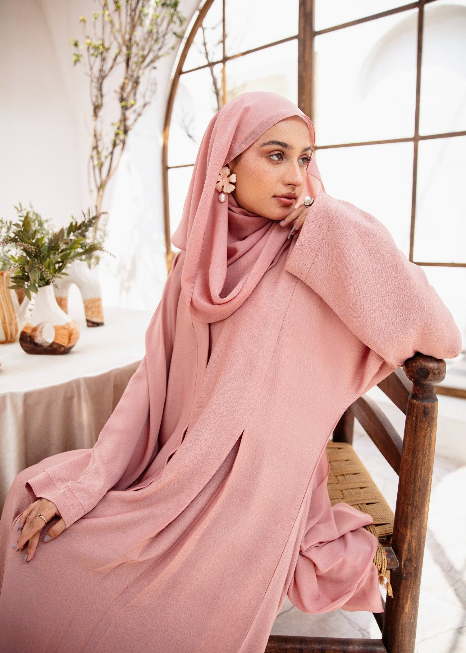 nidha Abaya in Blush pink