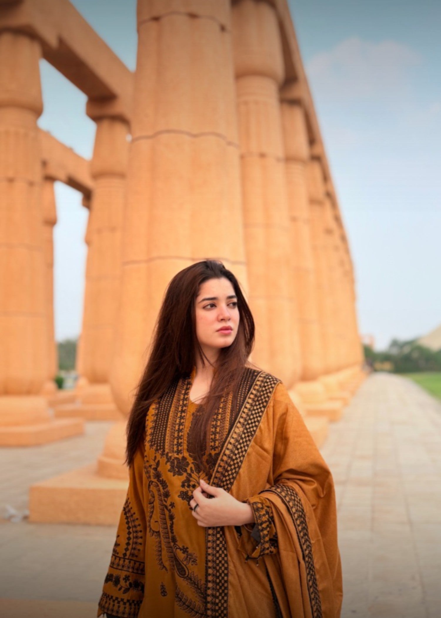 dhanak Kurta Set in Hazelwood brown