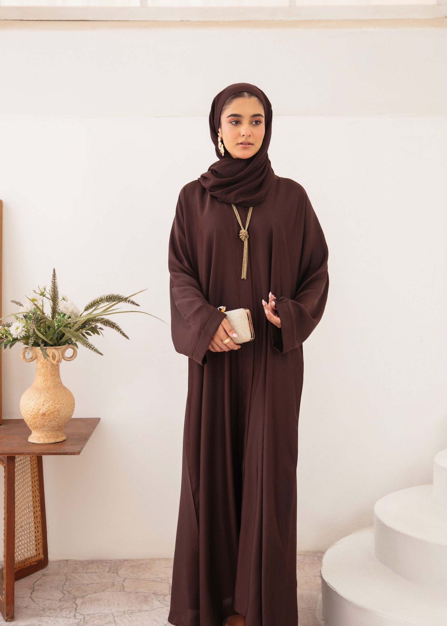 nidha Abaya in Russet brown