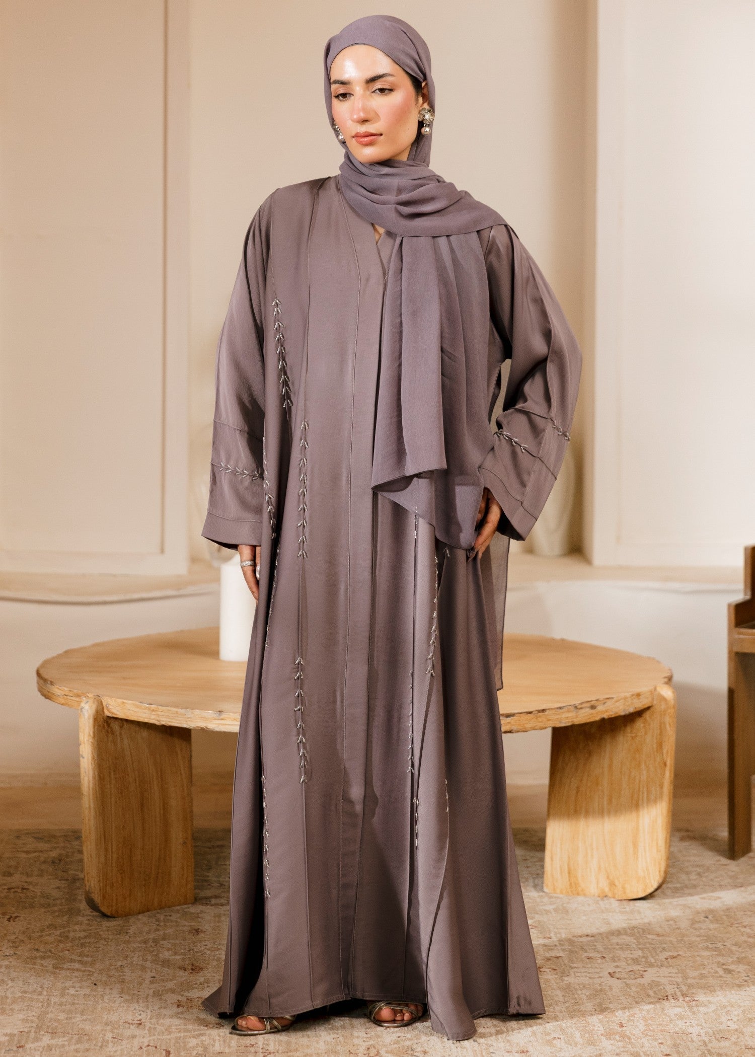 nidha blend Abaya in Mauve