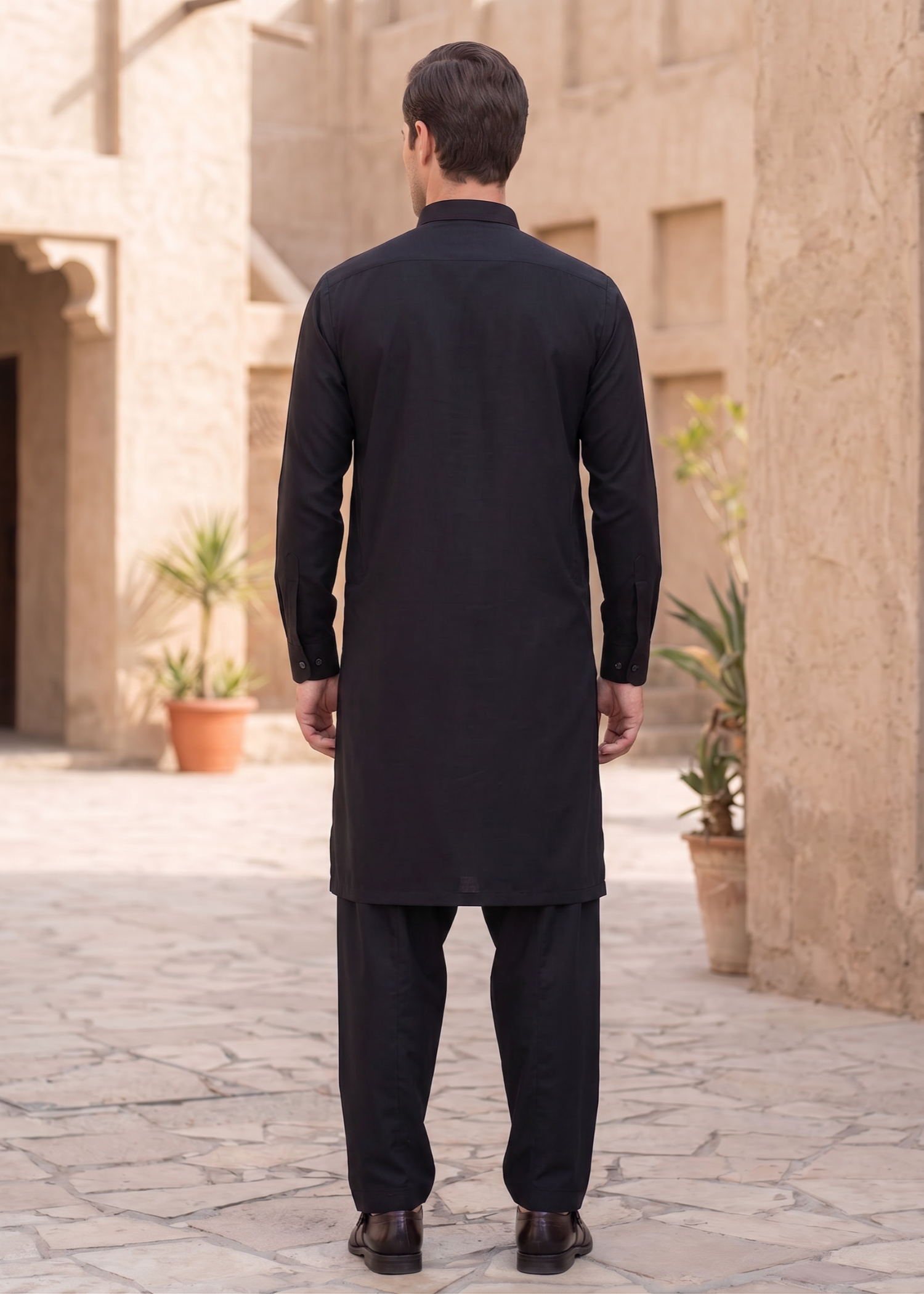 wash & wear Shalwar Kameez in Black