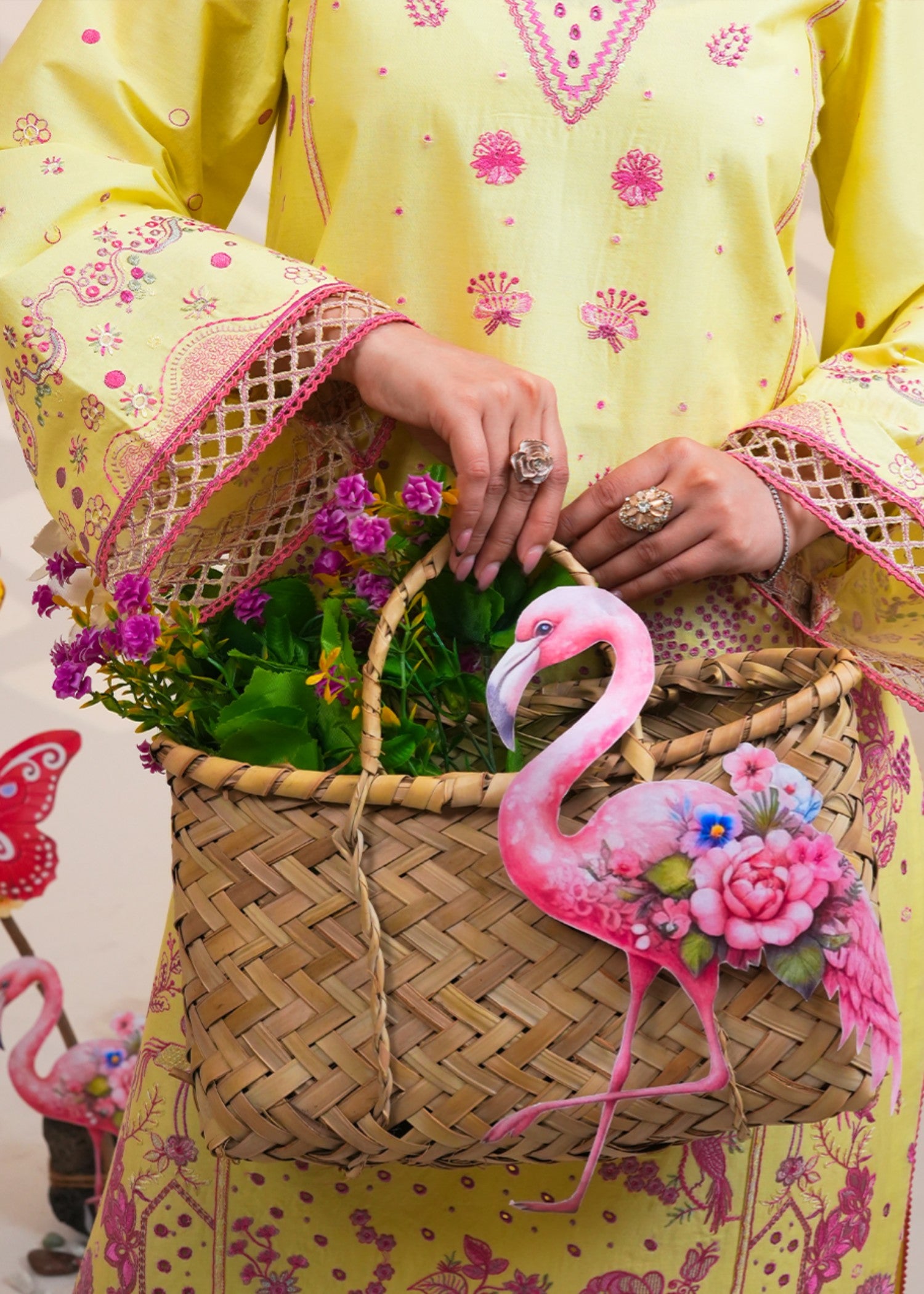 lawn Kurta Set in Pale yellow
