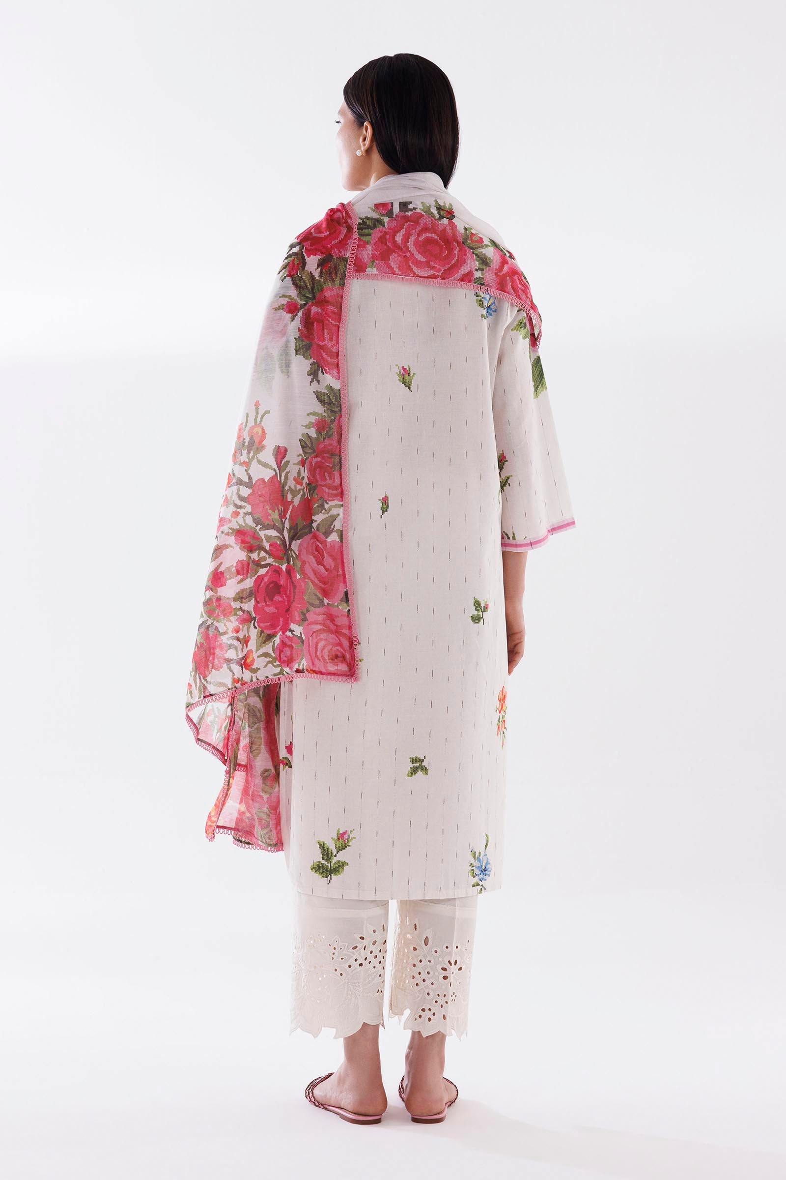 textured lawn Kurta Set in White
