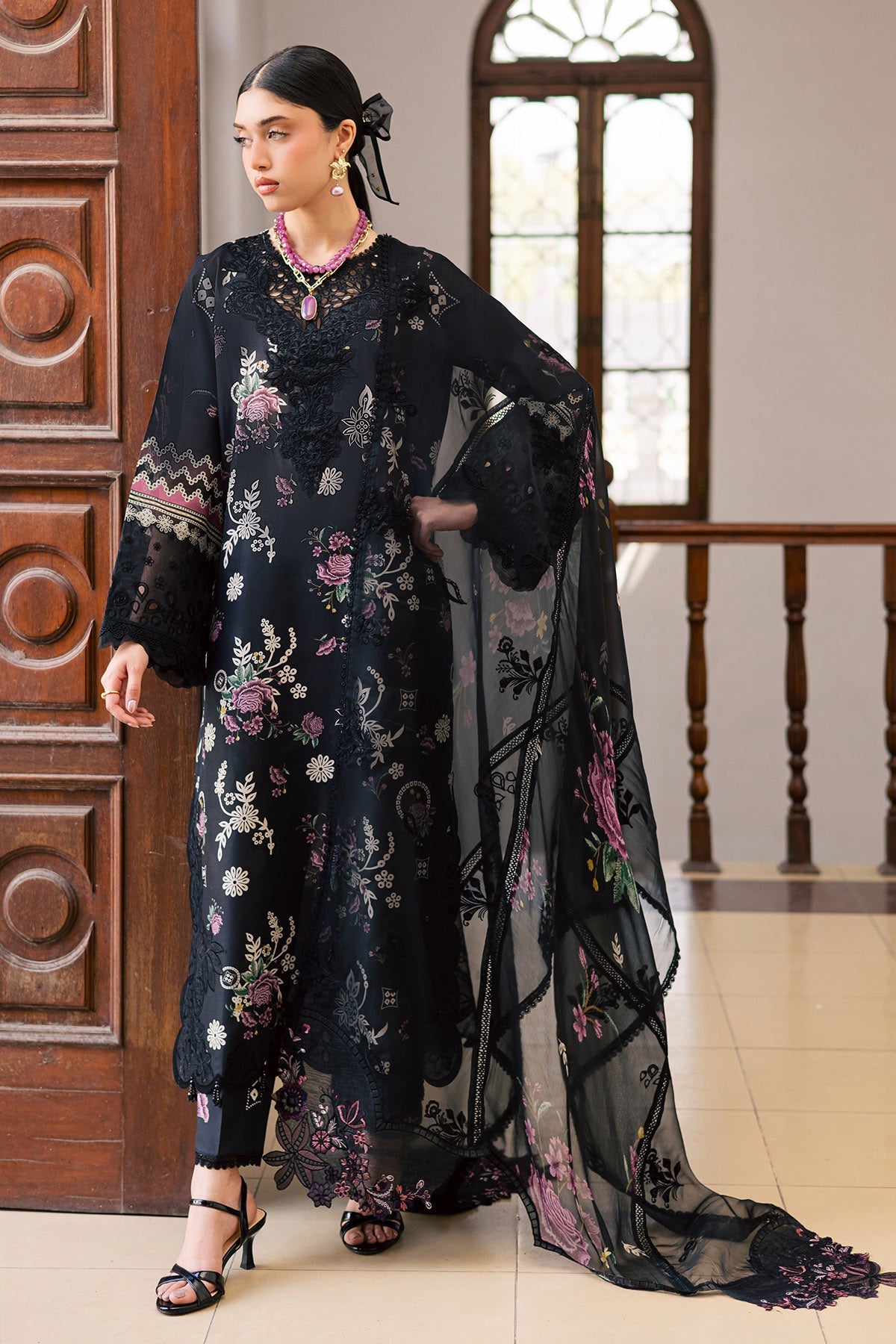 Maya Lawn – NS-170