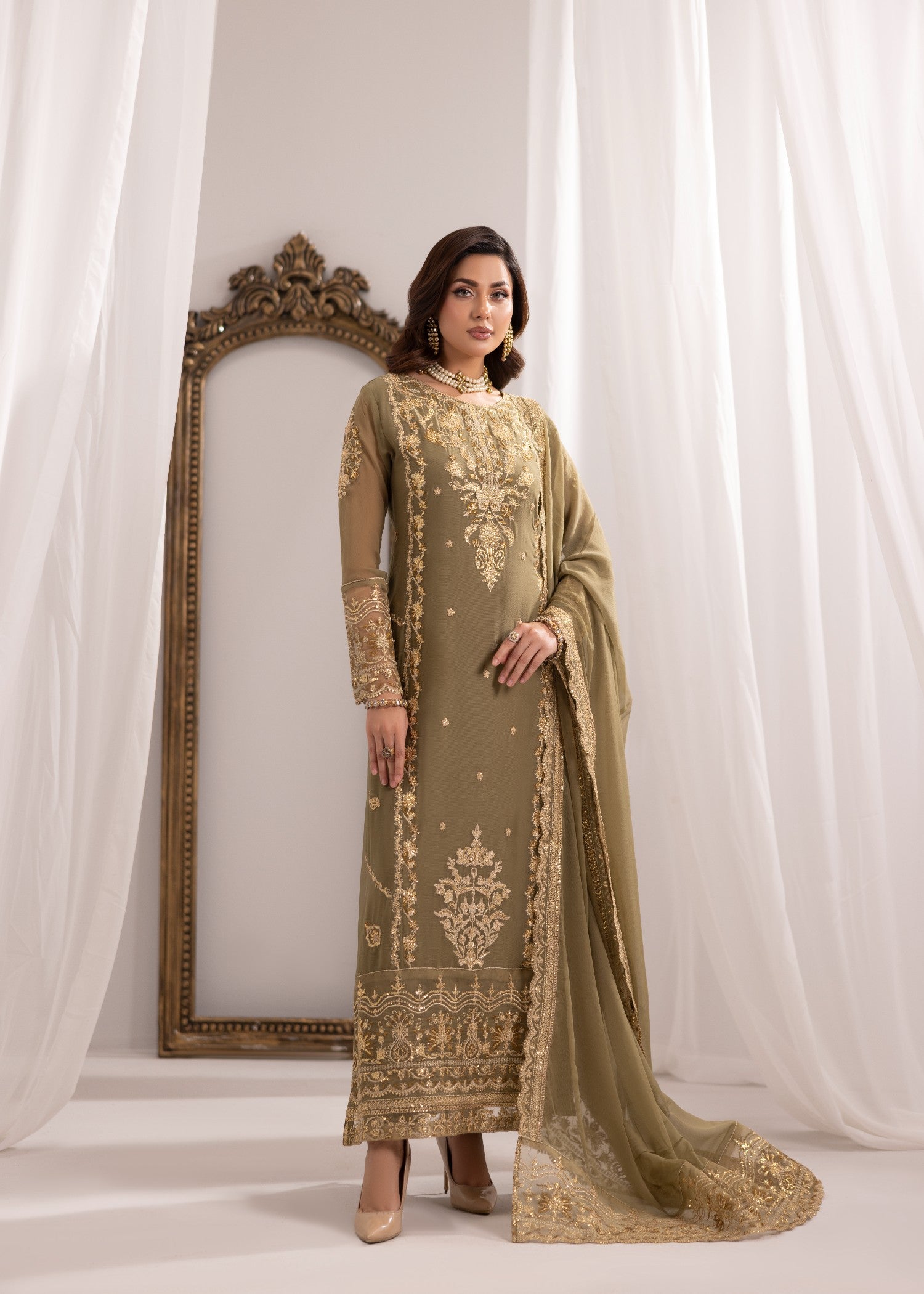 bemberg crinkle chiffon Kurta Set in Sage green