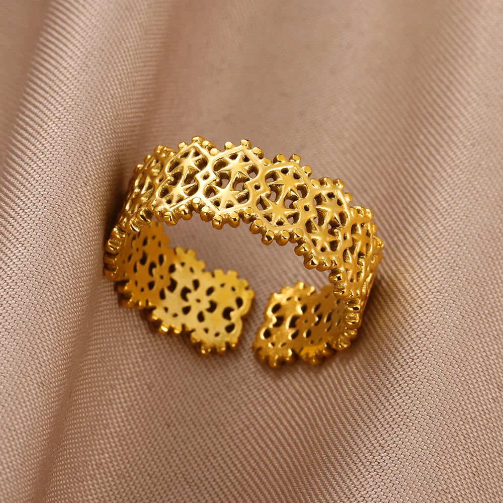 Hollow Flower Rings for Women - Gold Color Stainless Steel Floral Aesthetic Vintage Band