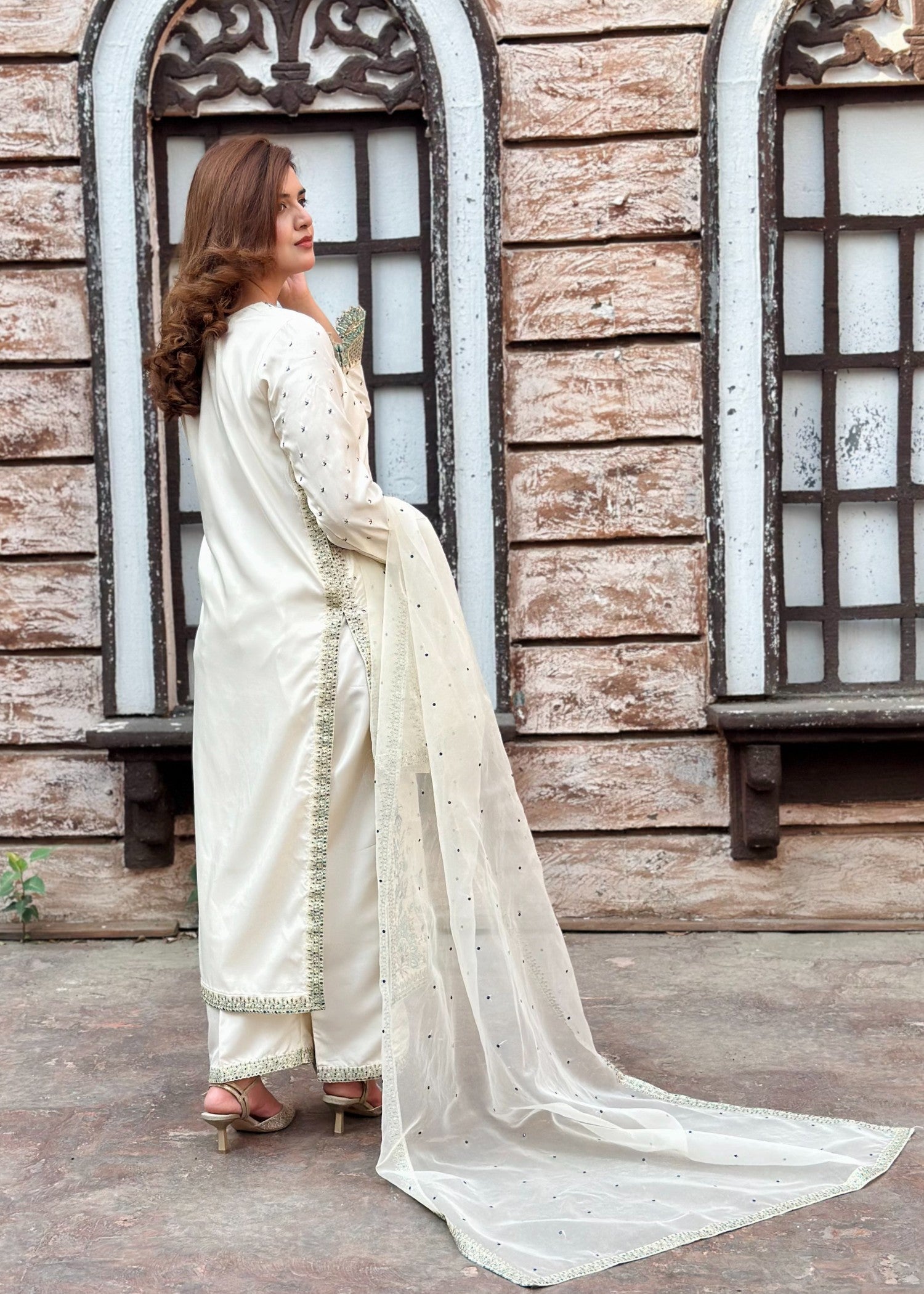 kattan silk Kurta Set in Off-white