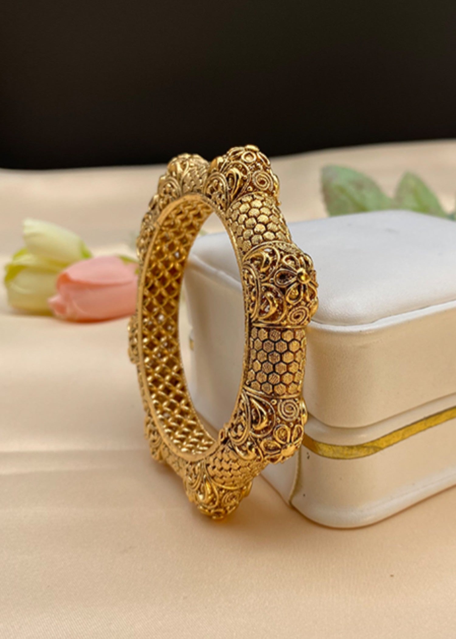 Bangles in Gold Color by - Trendy Women Bangles KYG9246