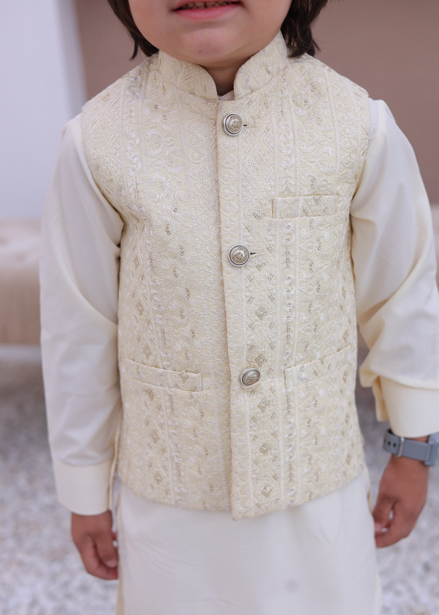 masuri Waistcoat in Off-white