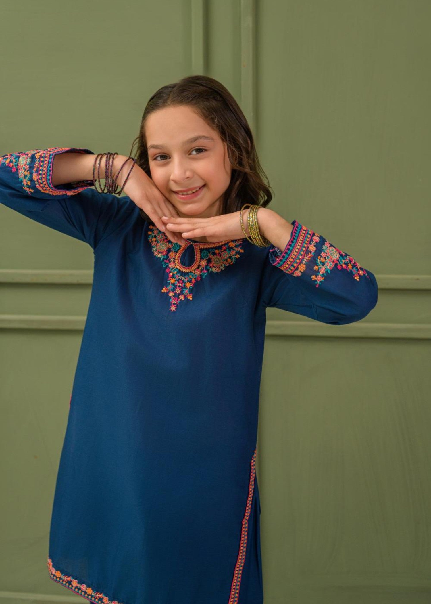 lawn Kurta Set in Dark blue