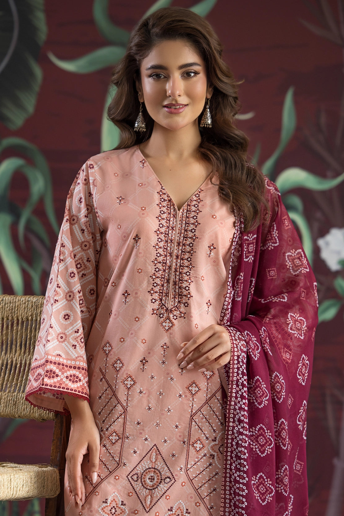 bemberg crinkle chiffon Unstitched in Pink