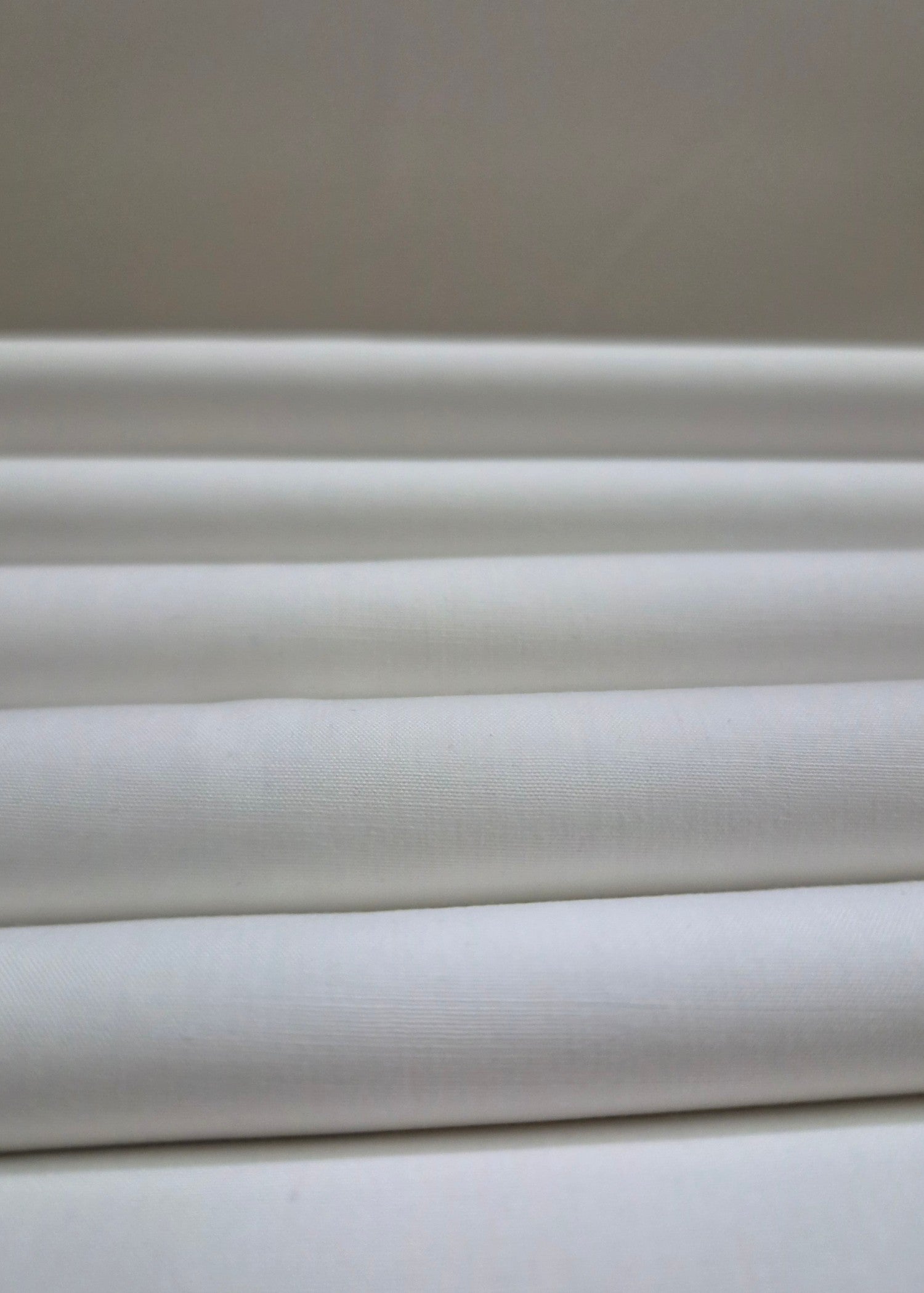 wash & wear Unstitched in Off-white