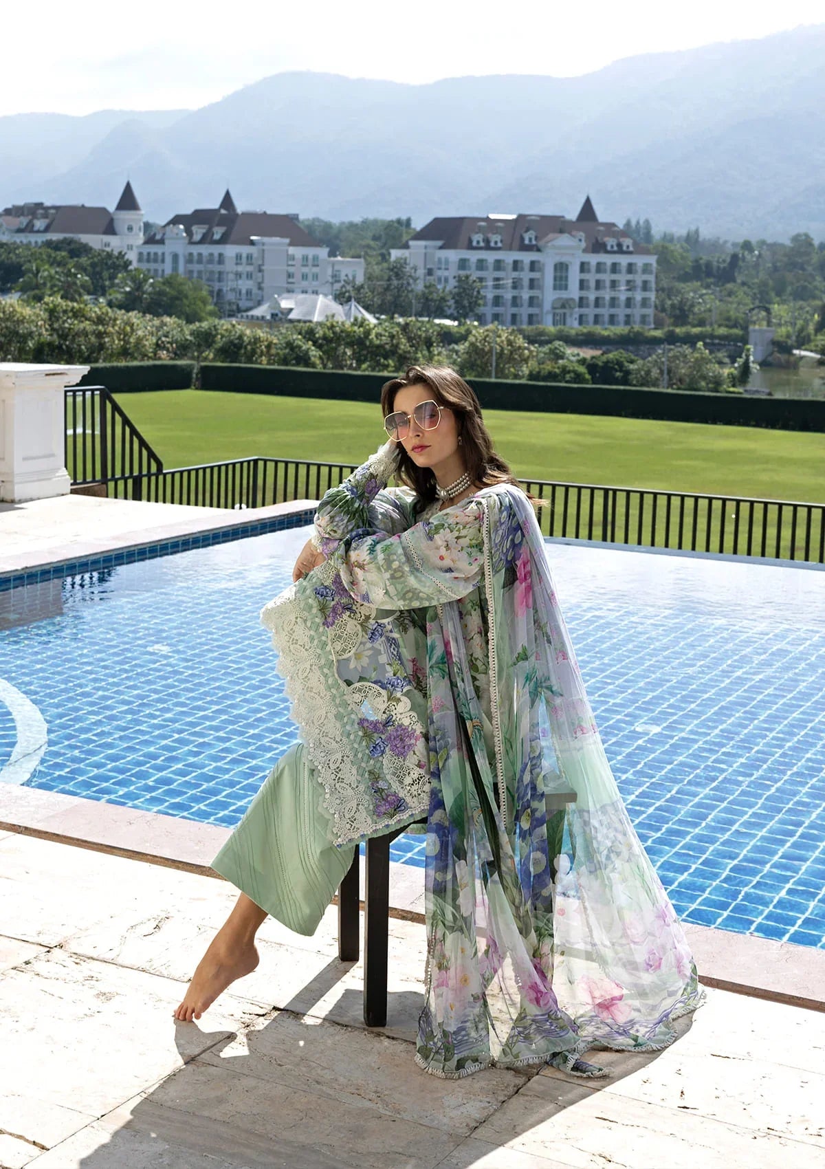 Signature Embroidered Lawn Prints – ESA-6B EVELINE WHISPER