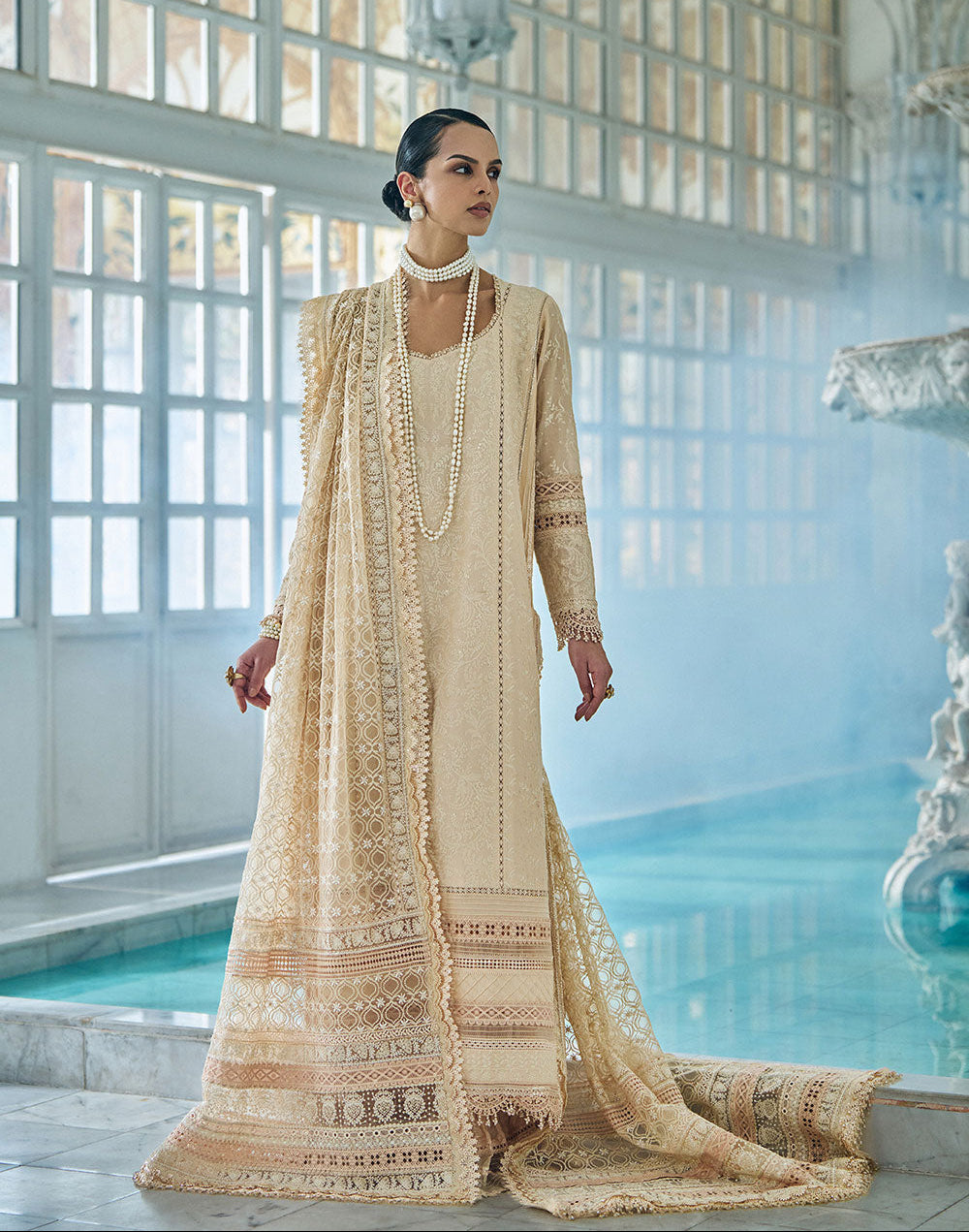 Luxury Lawn Eid Edit – 3A