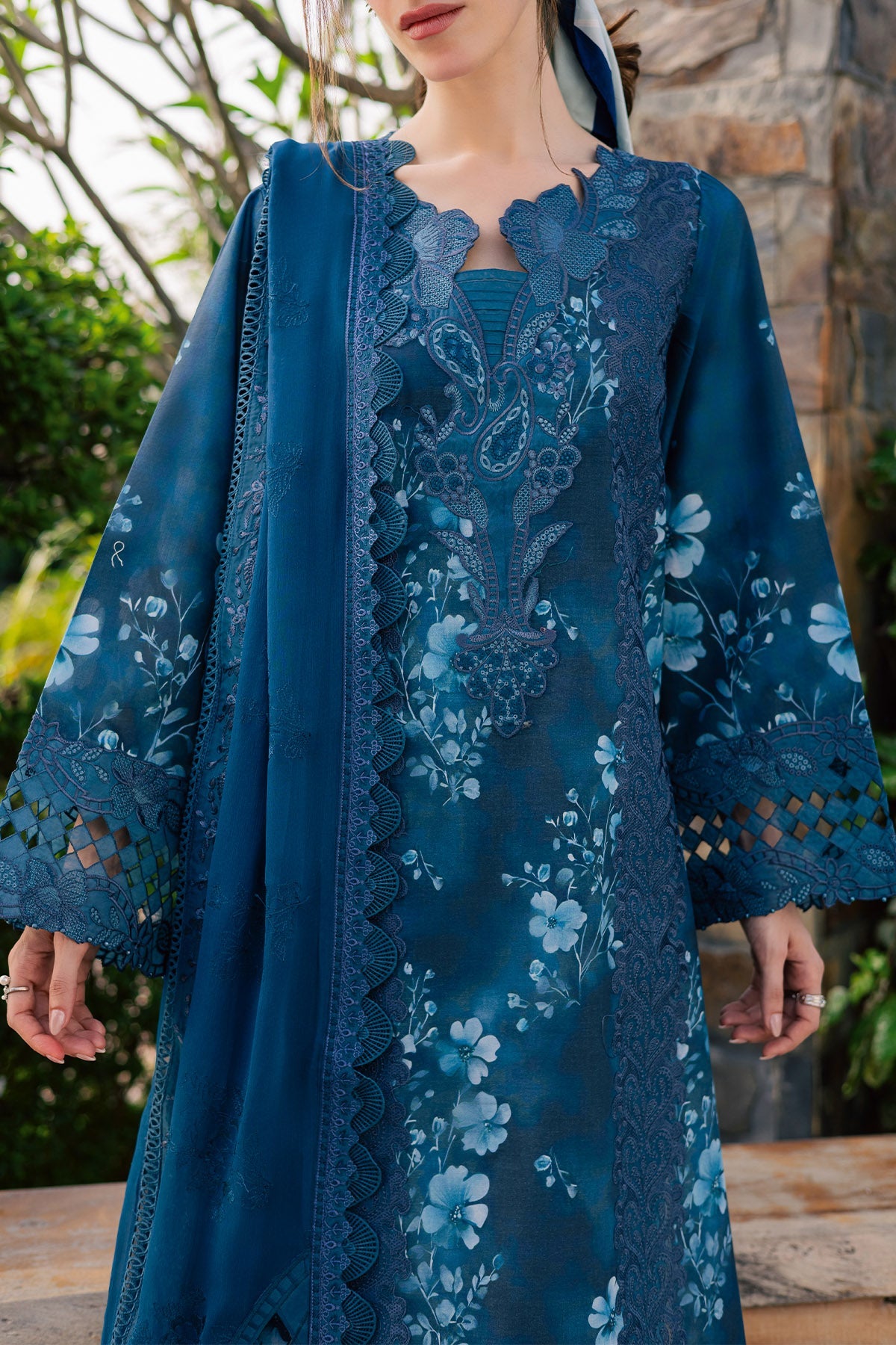 Lily May Lawn – NE-260