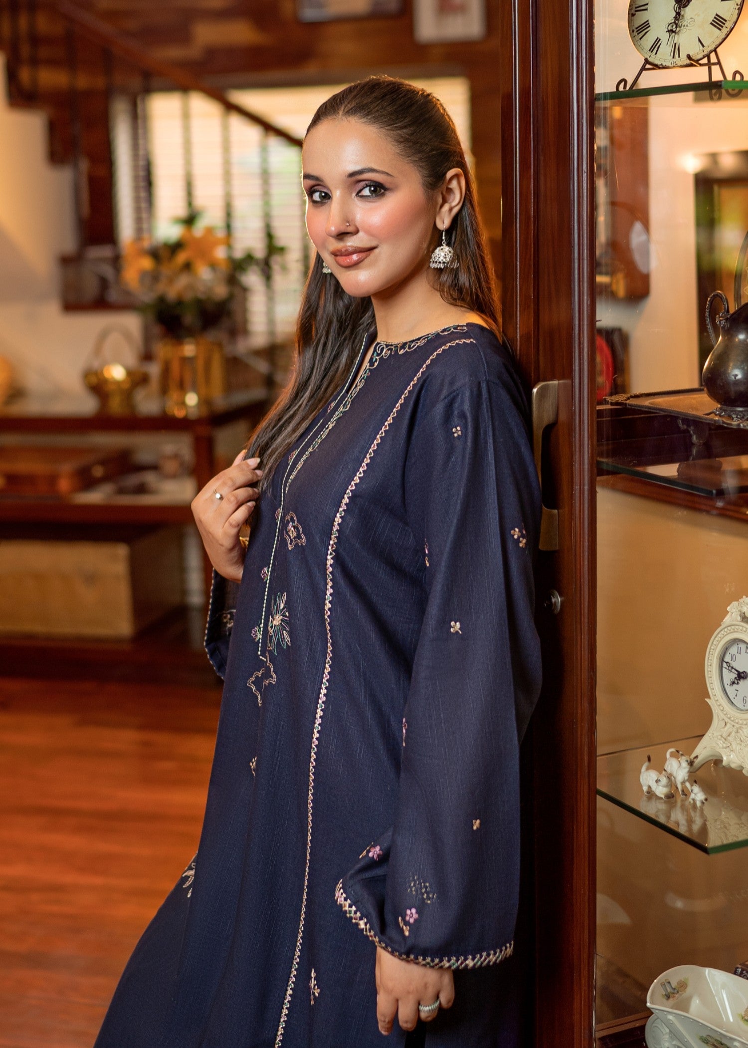 slub khaddar Kurta Set in Midnight blue
