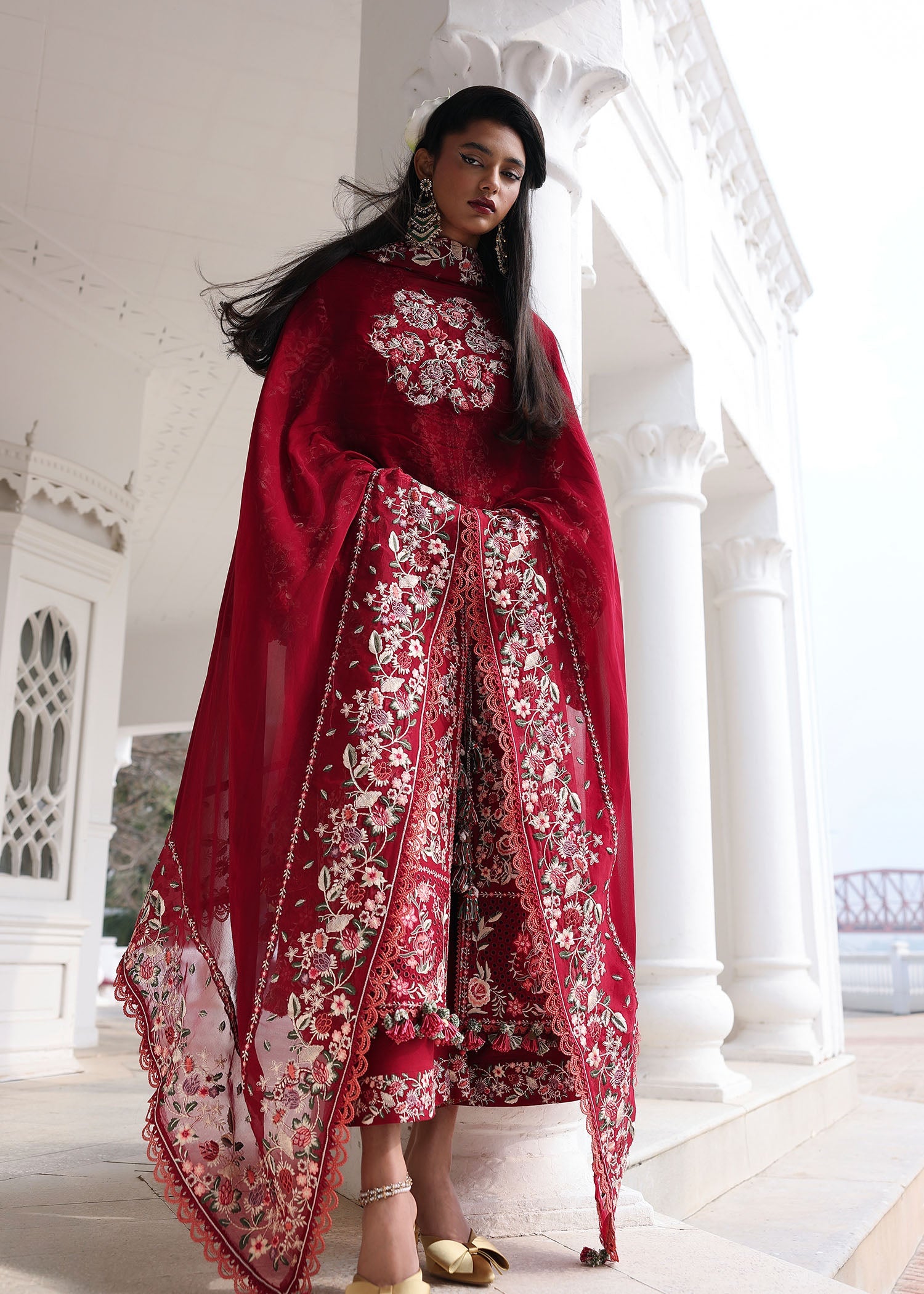 Luxury Lawn Eid Edit – Kastanaa