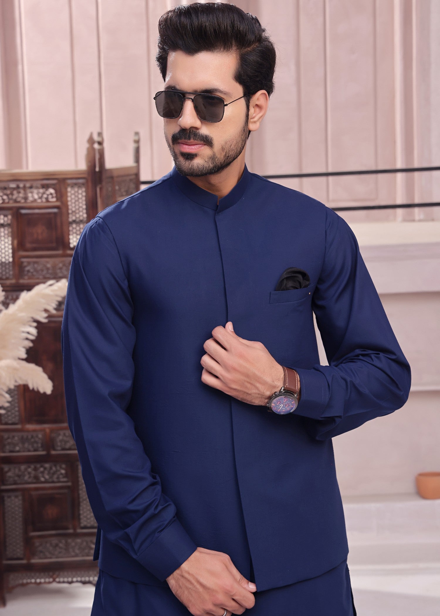 wash & wear Waistcoat in Royal blue