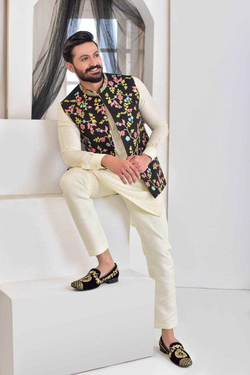 cotton silk Waistcoat in Black