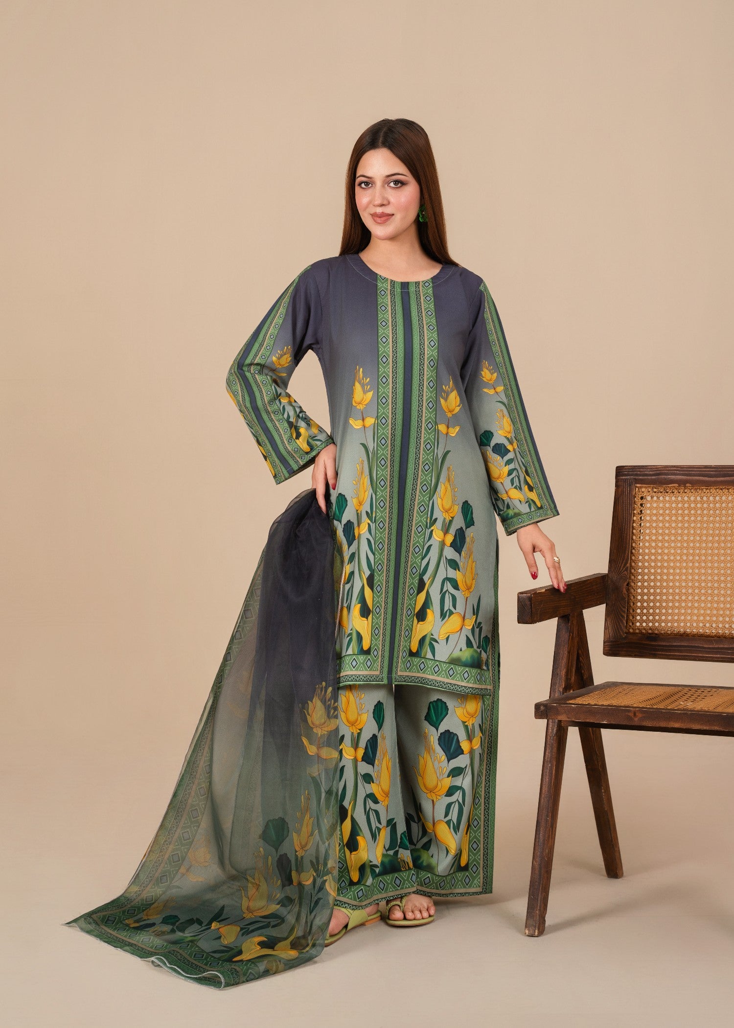 silk crepe Kurta Set in Apple green